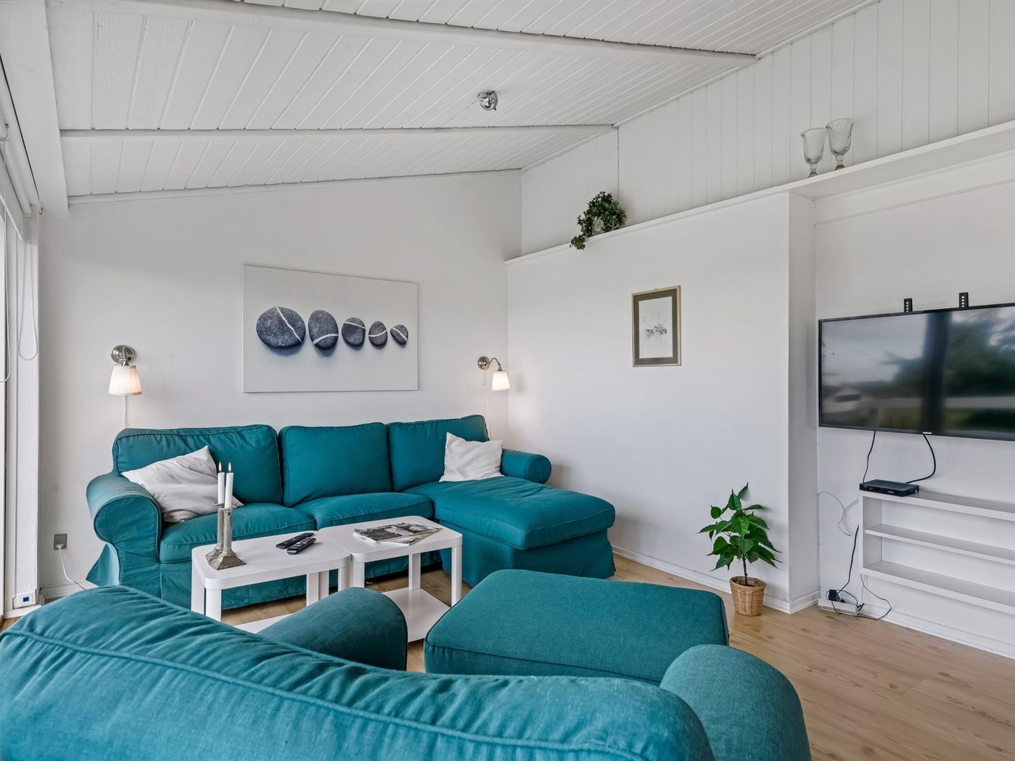 "Stina" - 250m from the sea