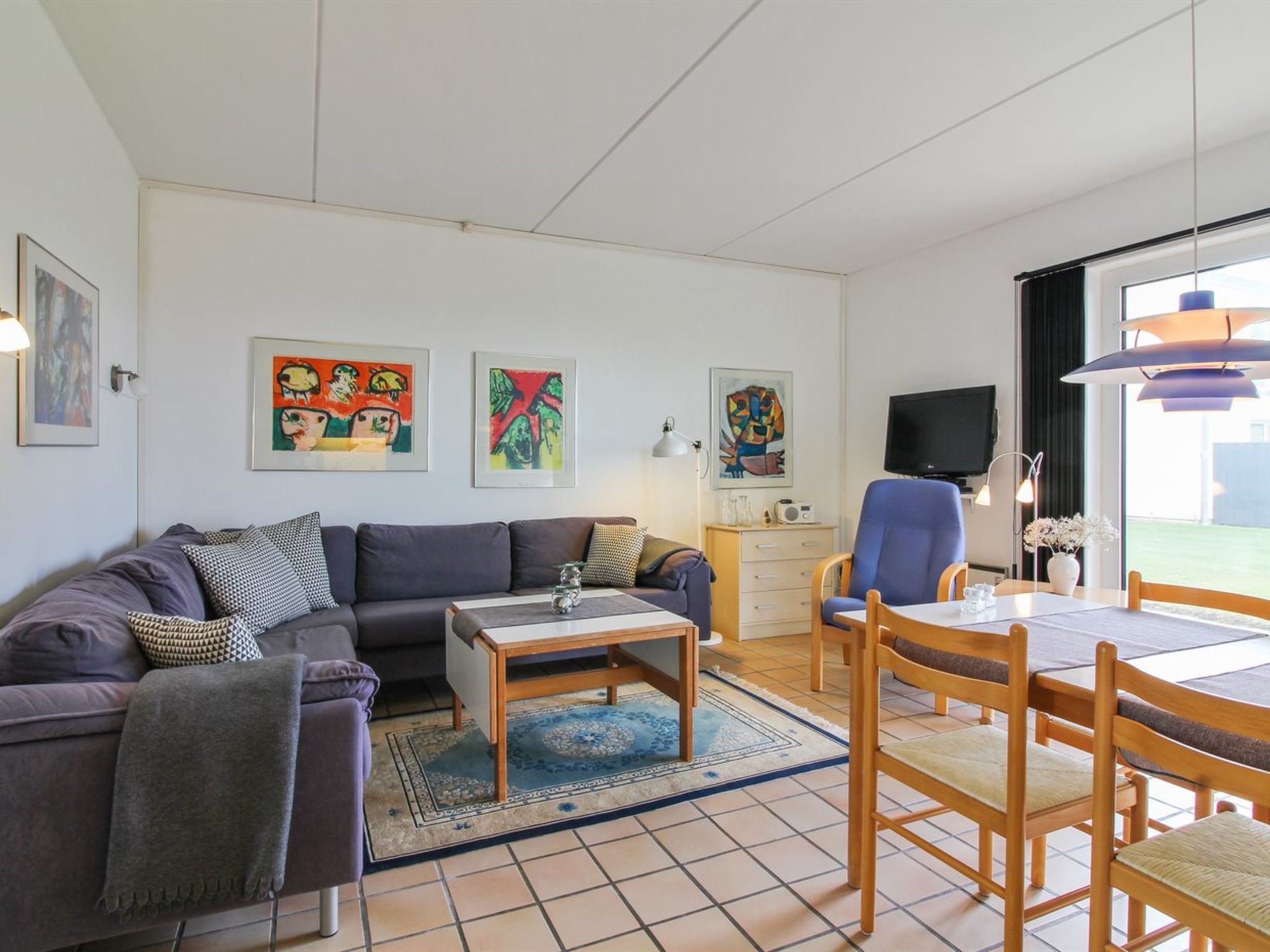 "Tinke" - 150m from the sea — Living Room (4 of 16)