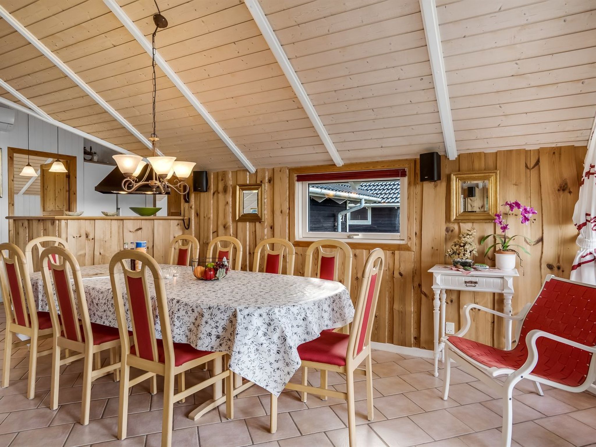 "Freya" - 200m from the sea