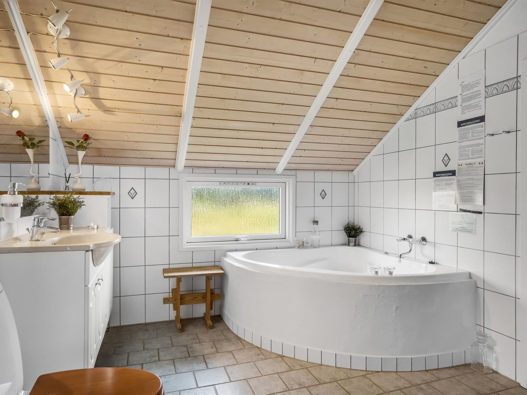 "Freya" - 200m from the sea-Binnen