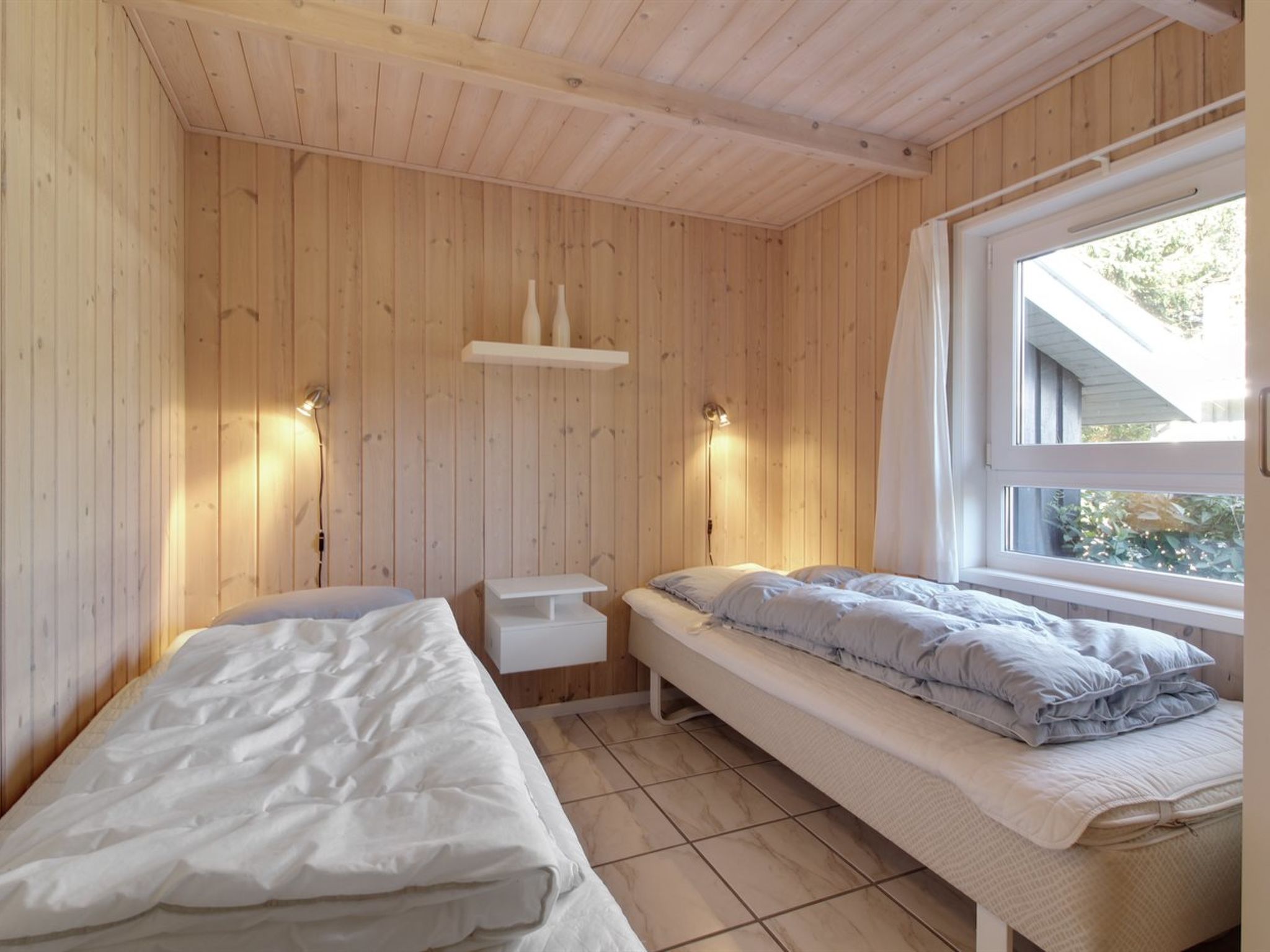 "Aniki" - 1.4km from the sea - Binnen