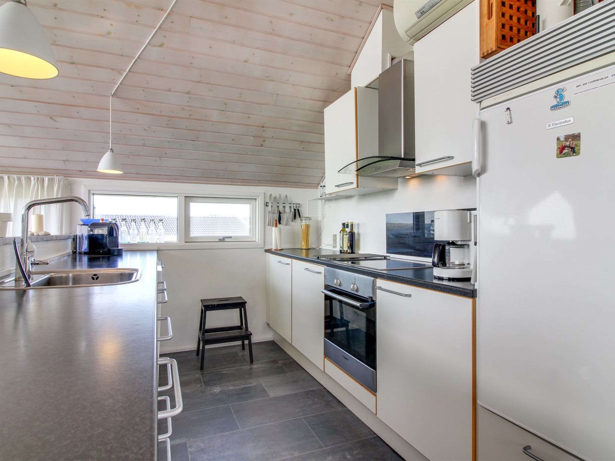 "Wifred" - 250m from the sea