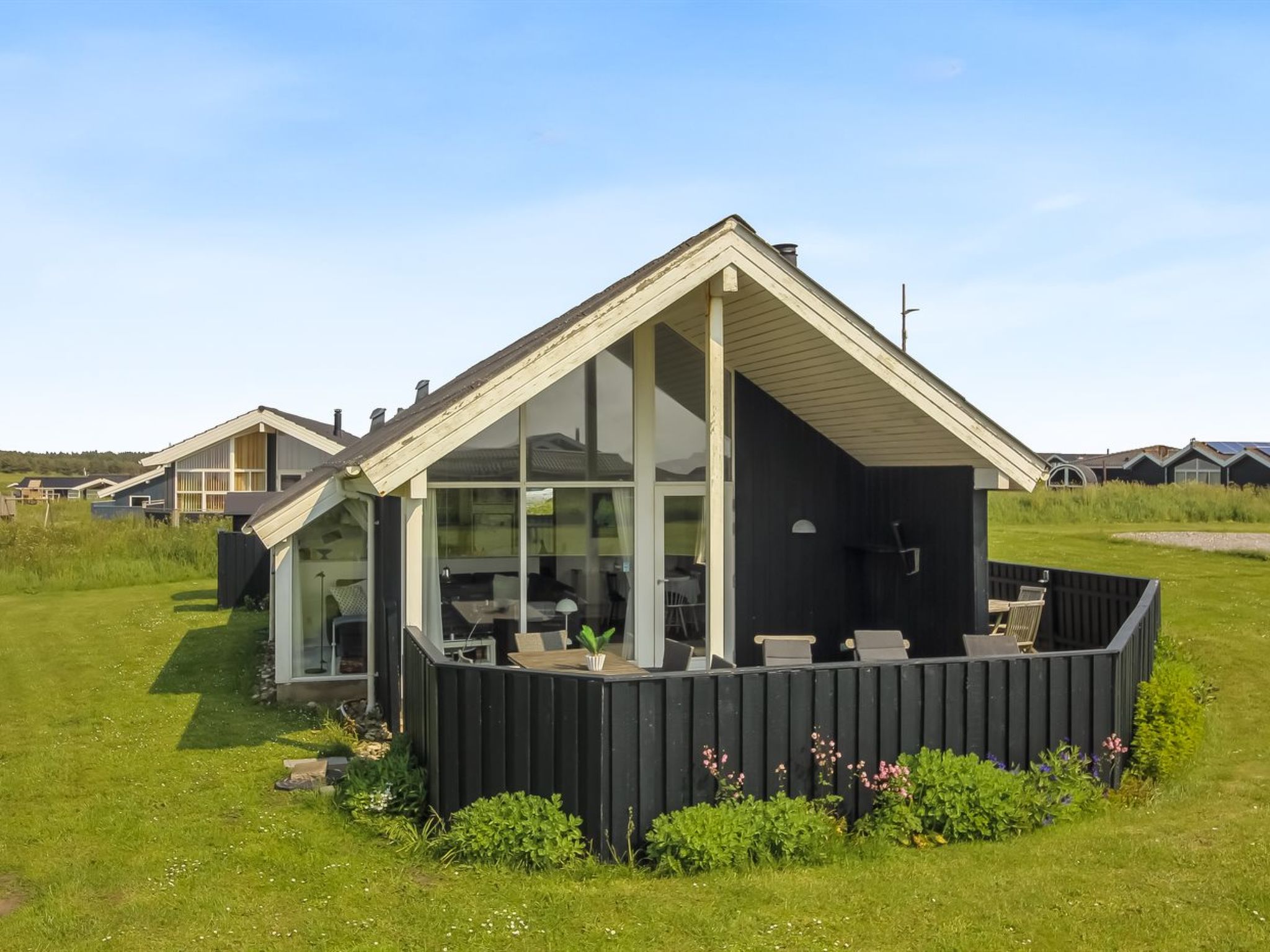 "Wifred" - 250m from the sea - Buiten