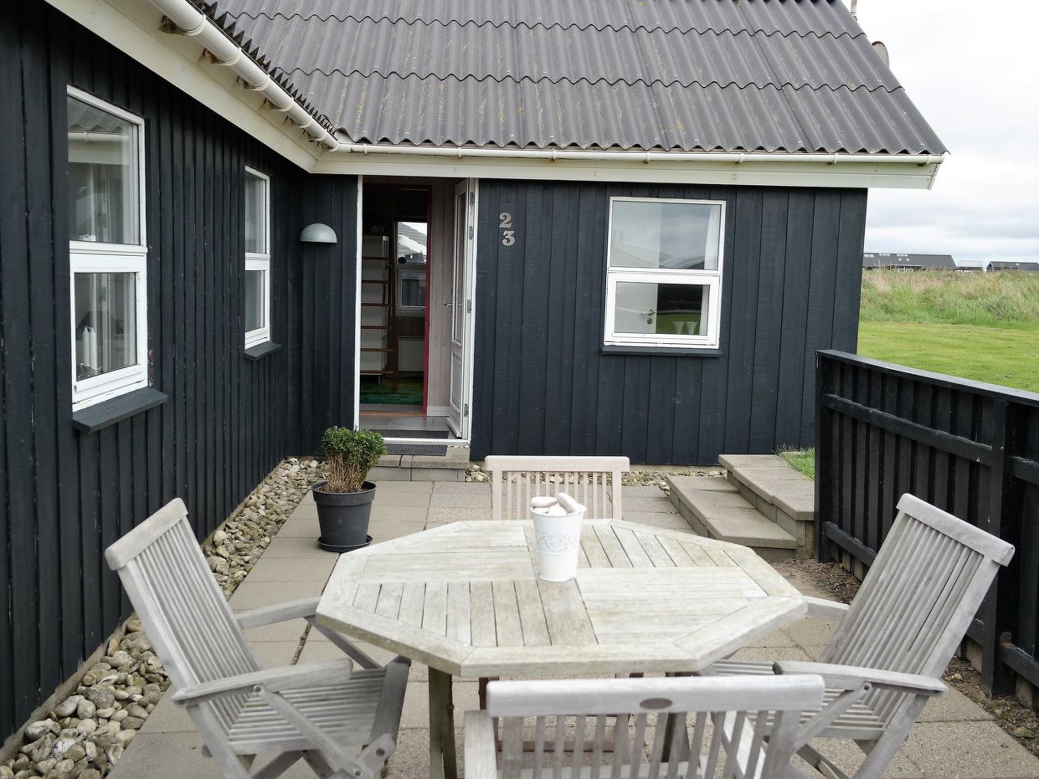 "Wifred" - 250m from the sea