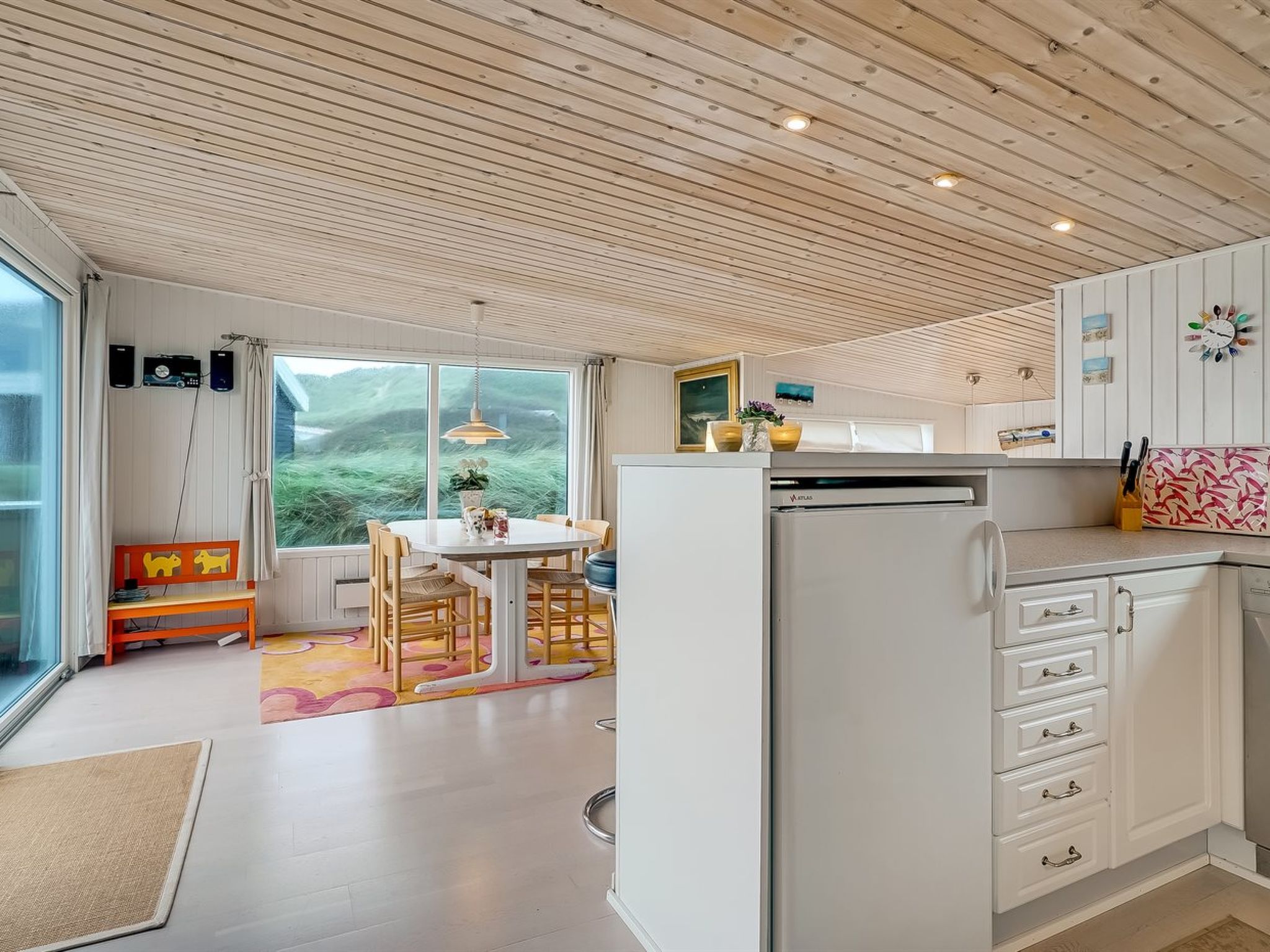 "Dyveke" - 220m from the sea - Binnen