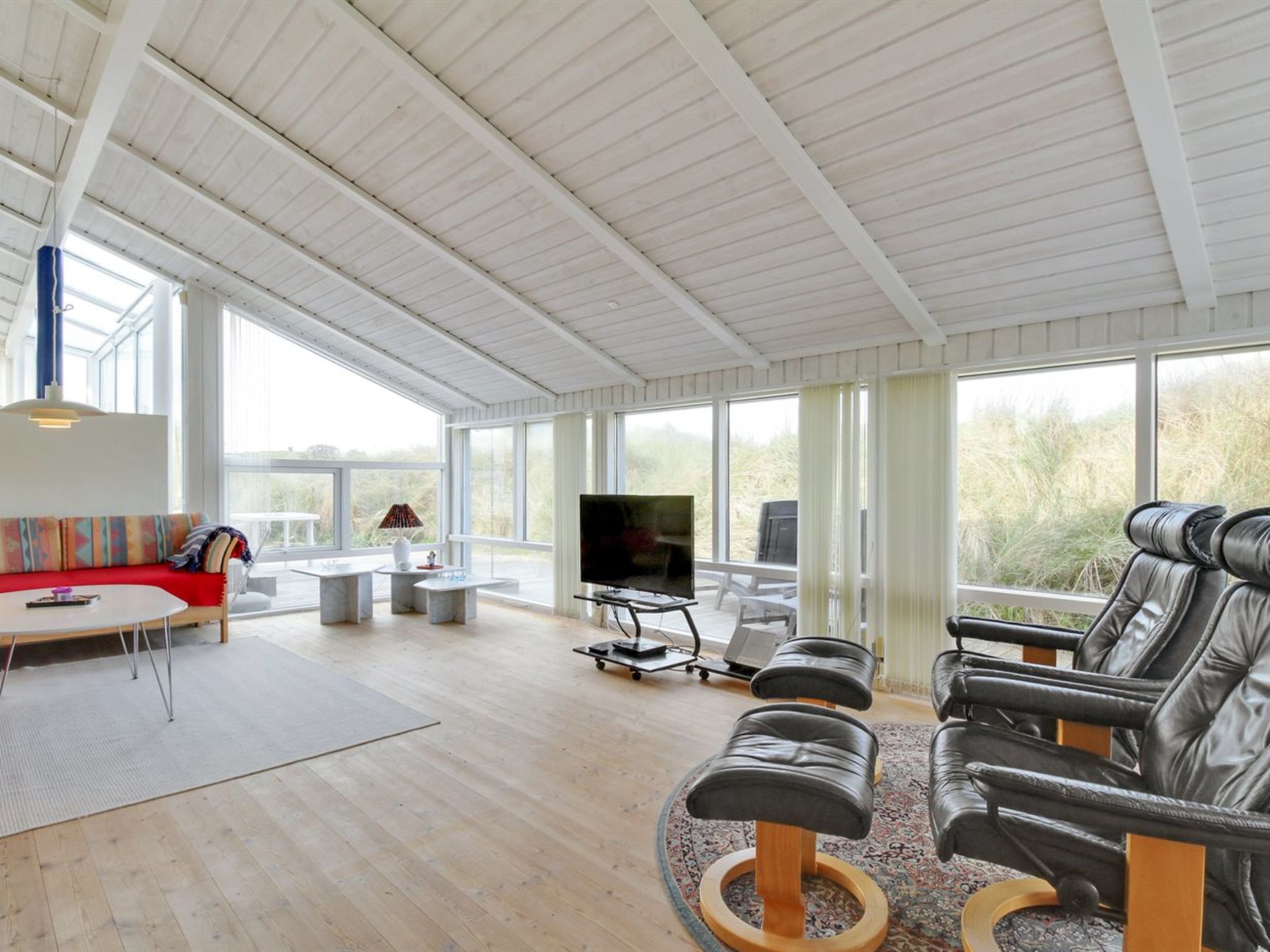 "Avni" - 200m from the sea - Binnen