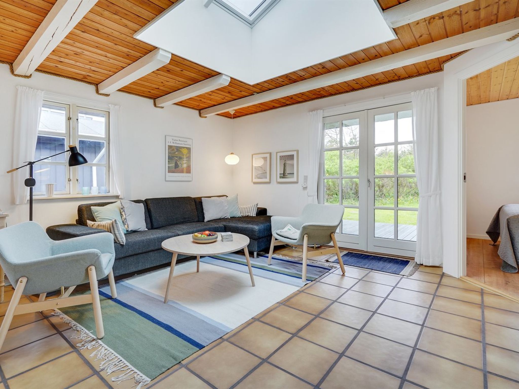 "Sölvy" - 300m from the sea-Dedans