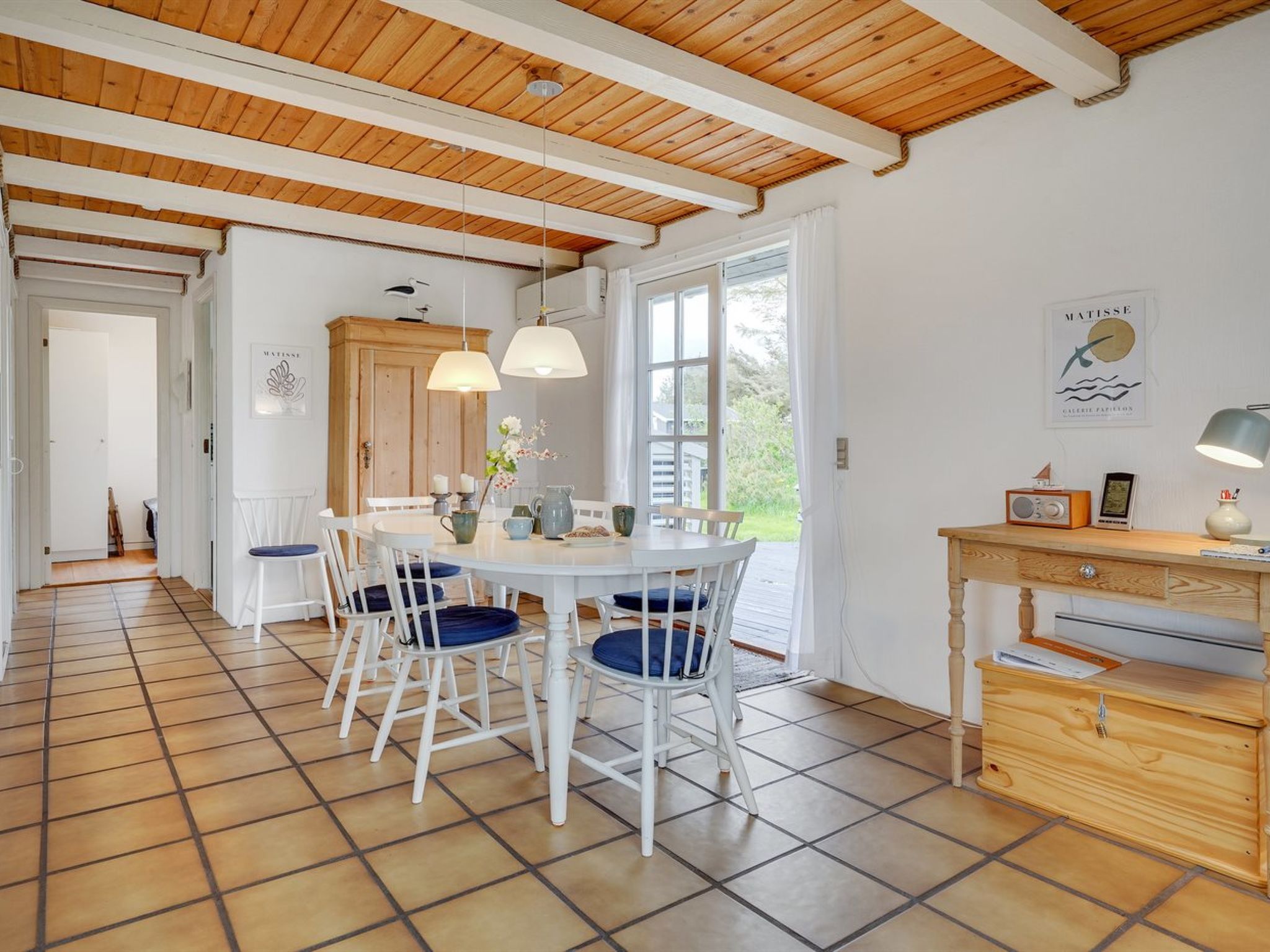 "Sölvy" - 300m from the sea-Dedans
