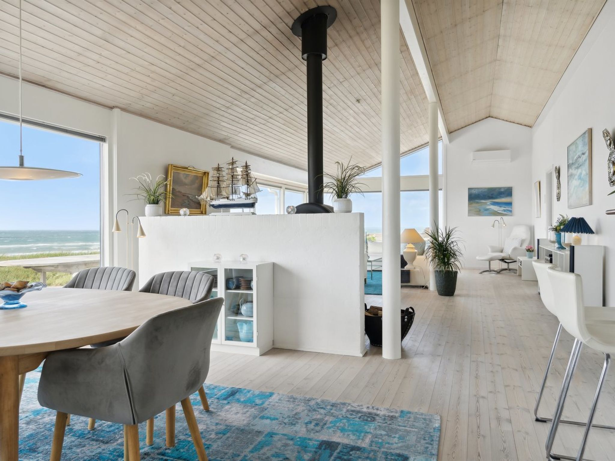 "Alyssa" - 300m from the sea - Binnen