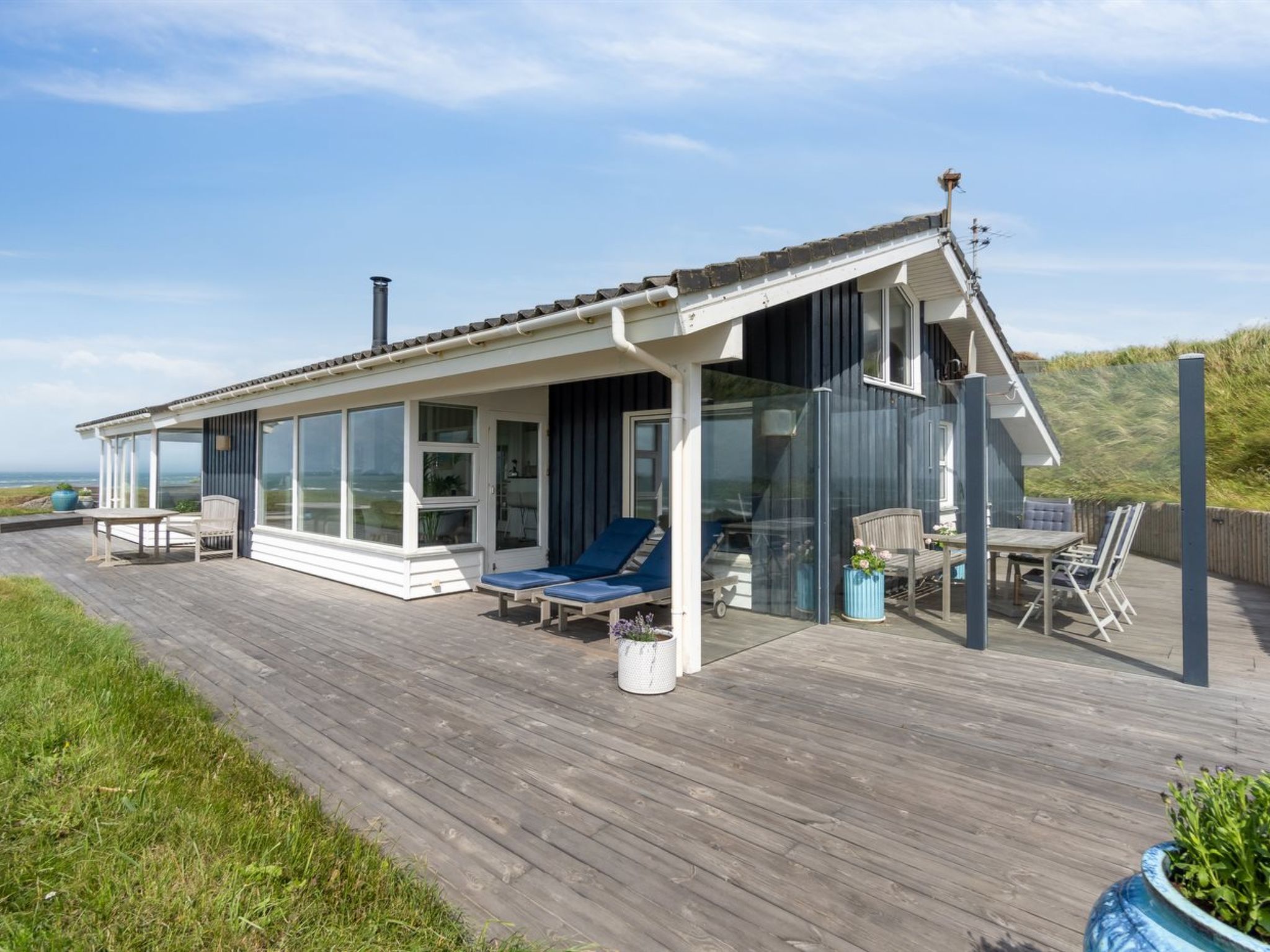 "Alyssa" - 300m from the sea - Buiten
