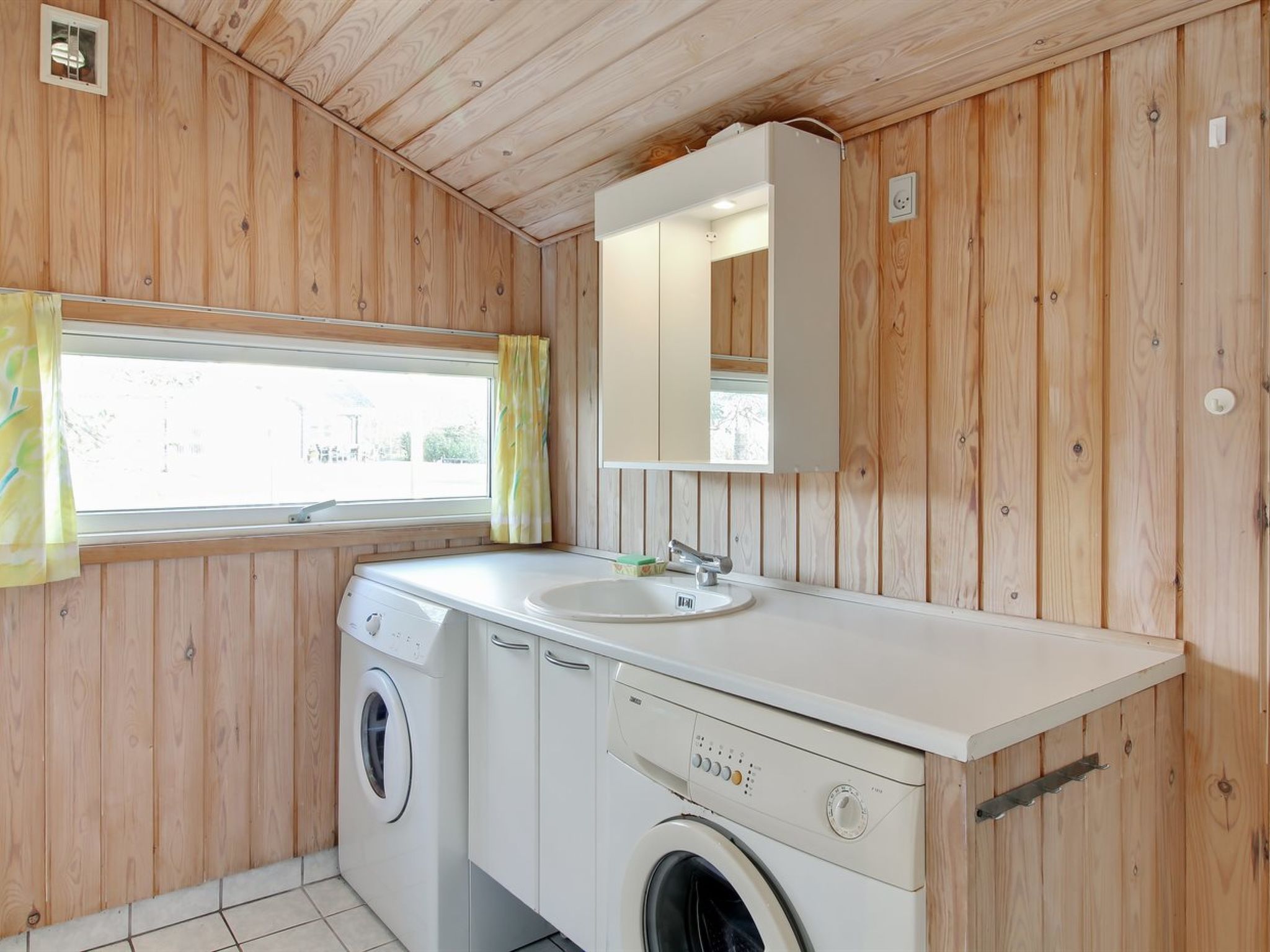 "Gesine" - 900m from the sea-Inside
