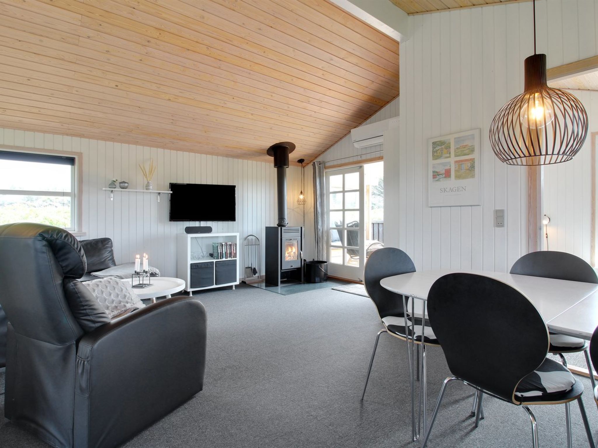 "Myriam" - 200m from the sea-Binnen