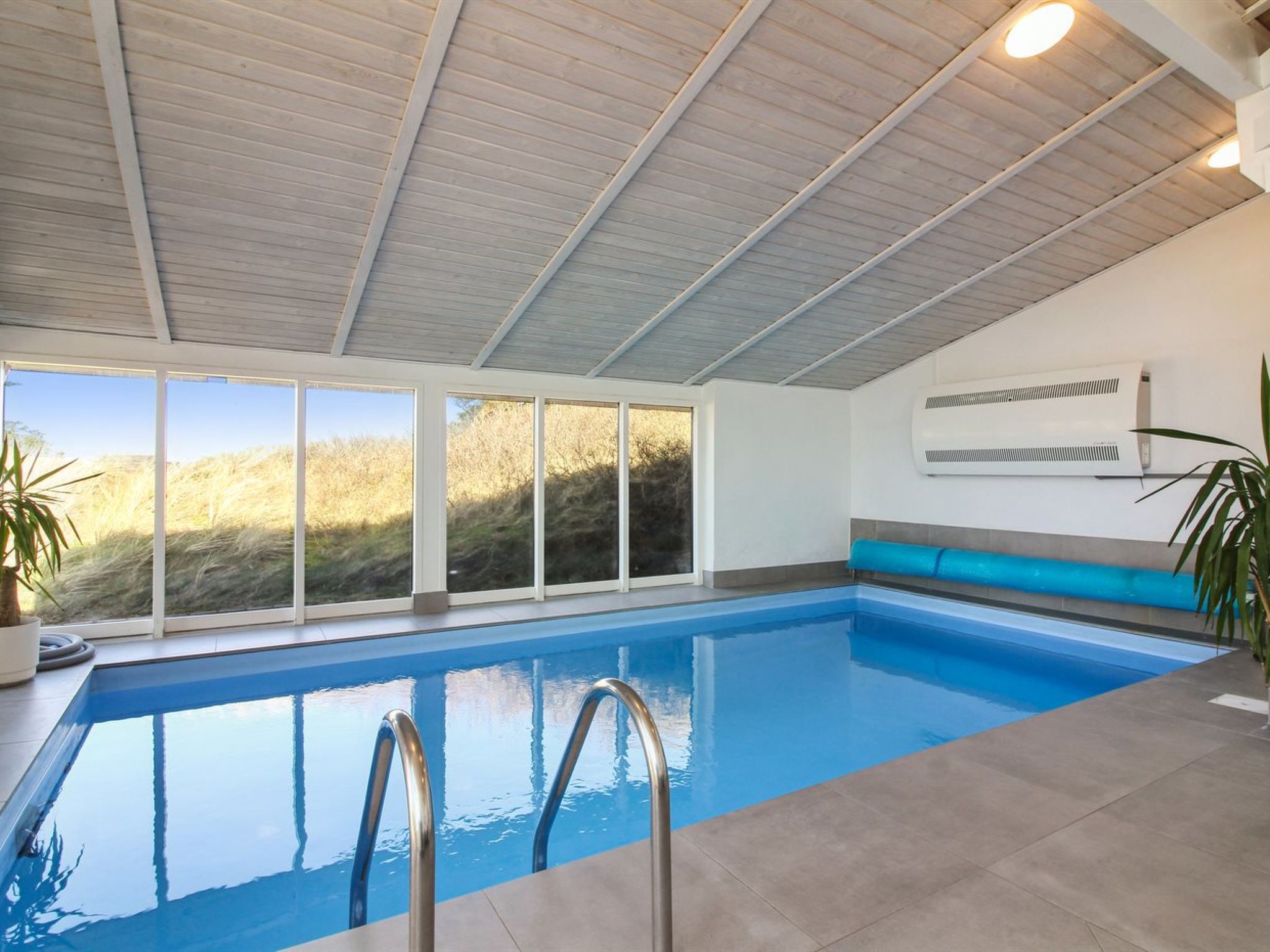 "Judeth" - 300m from the sea
