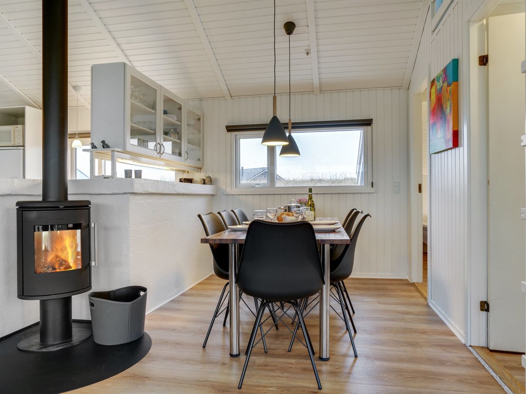 "Hilkka" - 500m from the sea - Drinnen