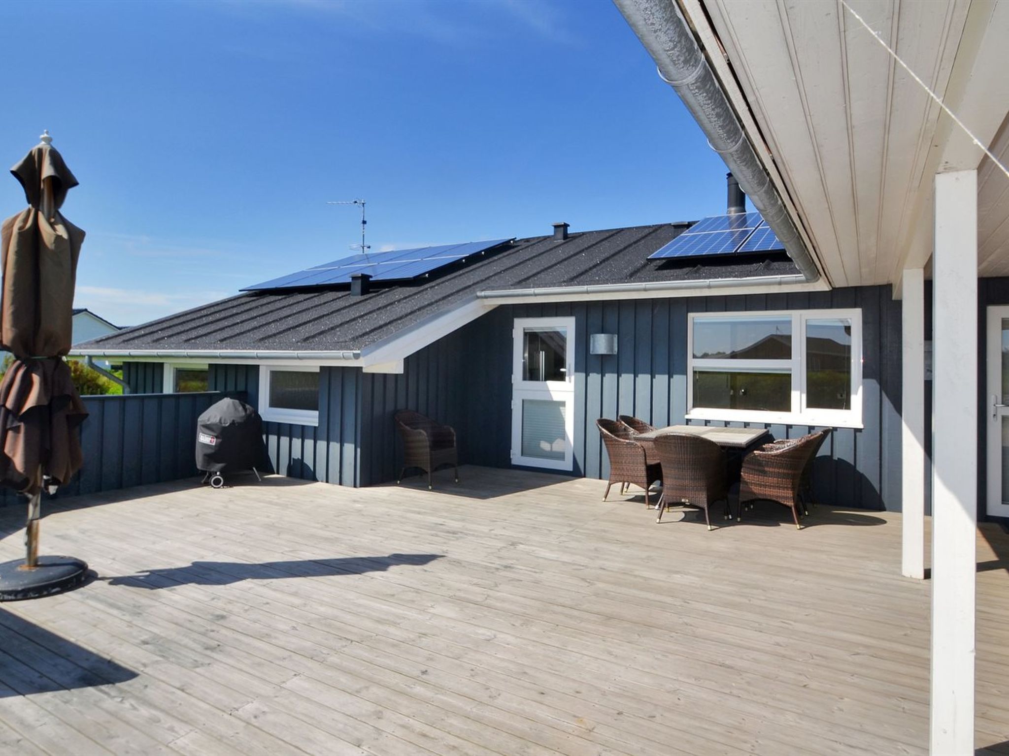"Joella" - 200m from the sea-Buiten