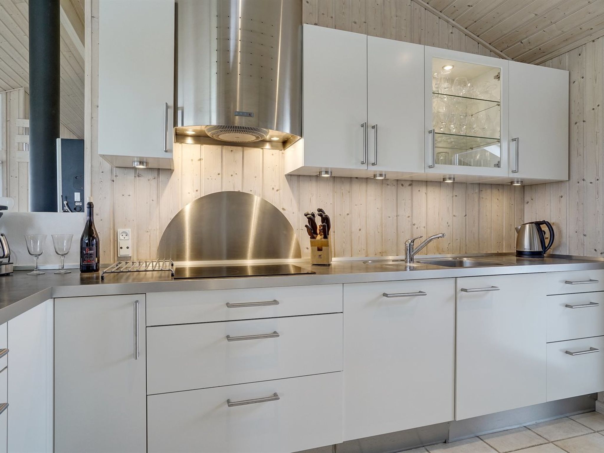 "Joella" - 200m from the sea - Drinnen