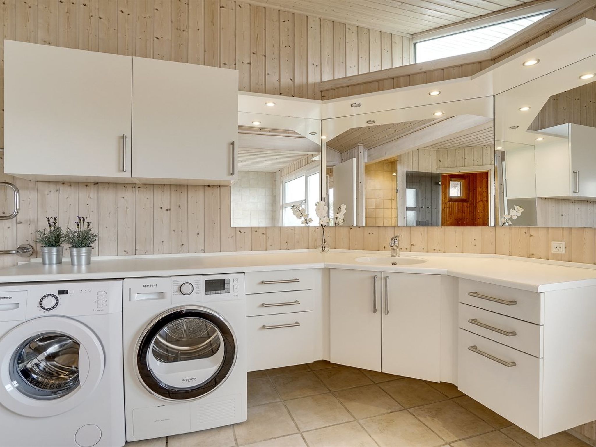 "Joella" - 200m from the sea - Drinnen