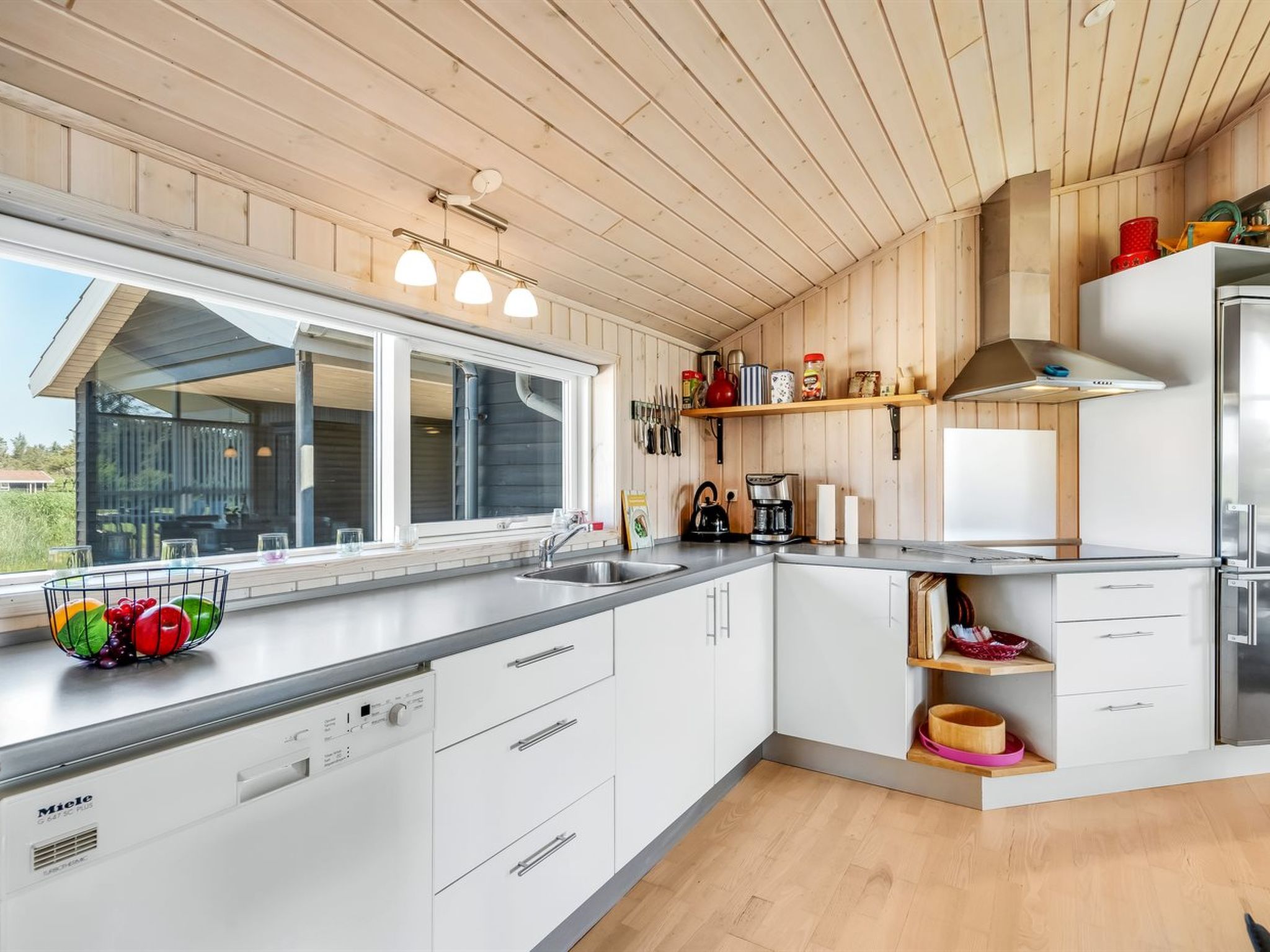 "Oskarvine" - 900m from the sea-Binnen