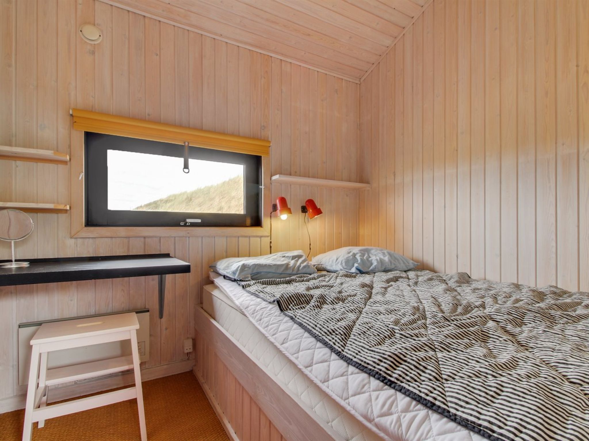"Riitta" - 300m from the sea - Binnen