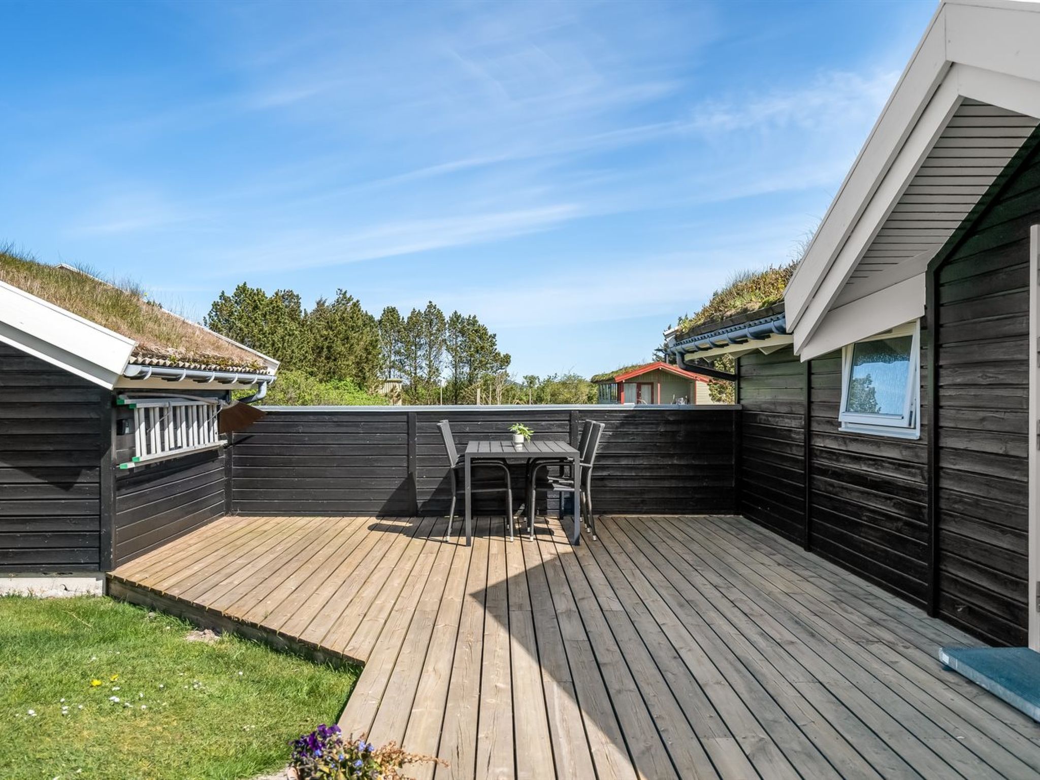 "Eddi" - 550m from the sea - Outside