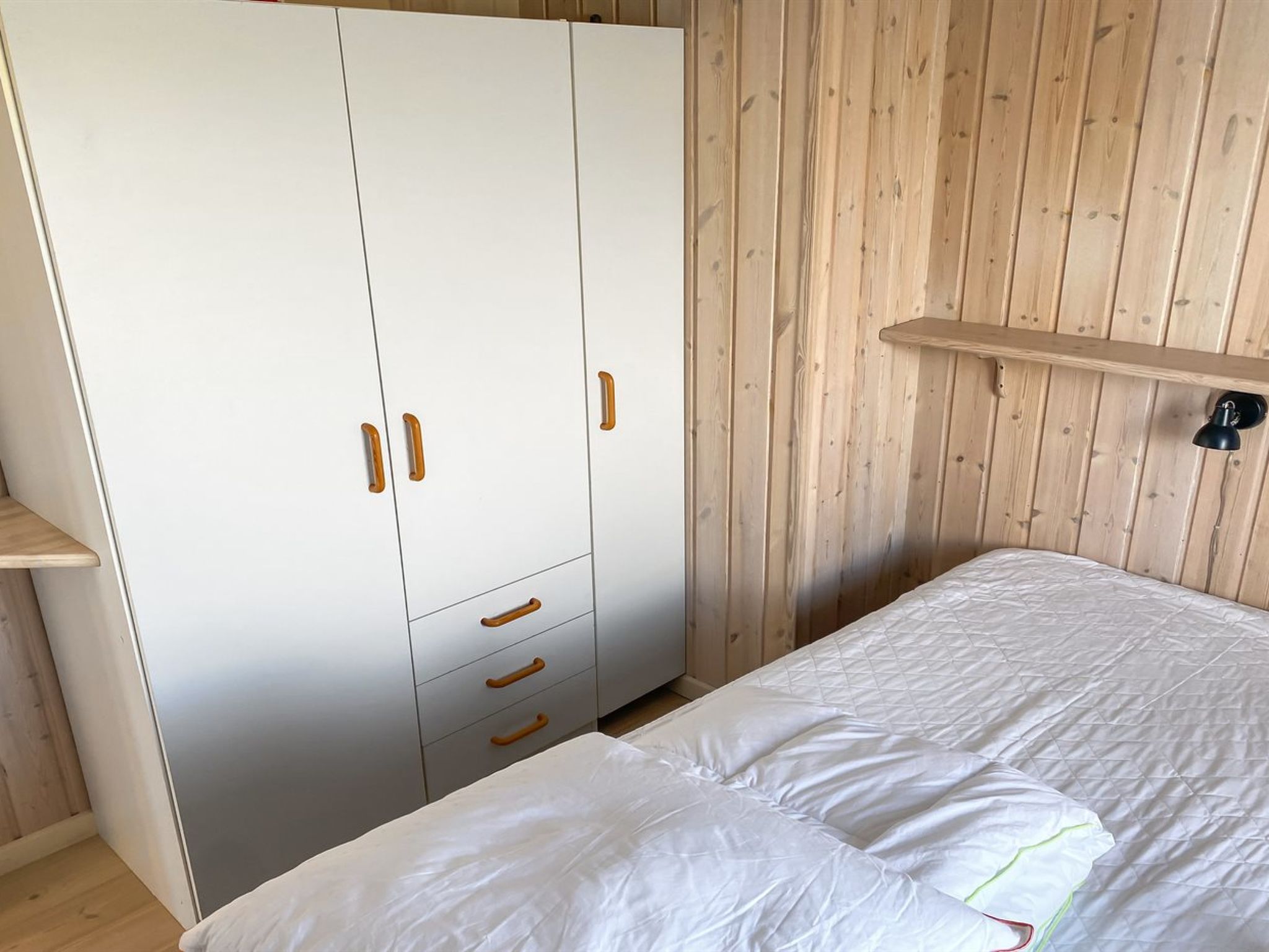 "Laurits" - 300m from the sea-Binnen