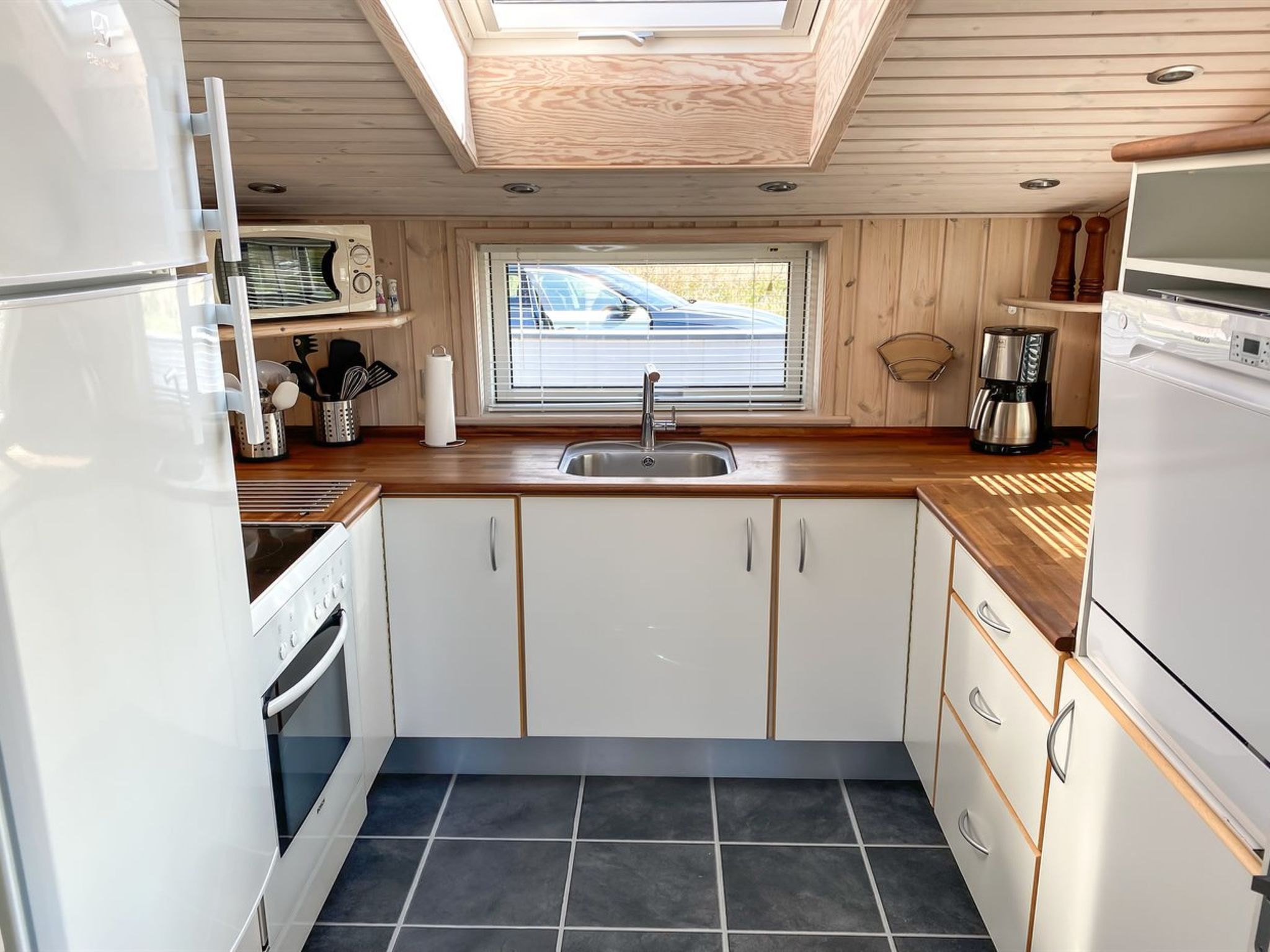 "Laurits" - 300m from the sea - Inside