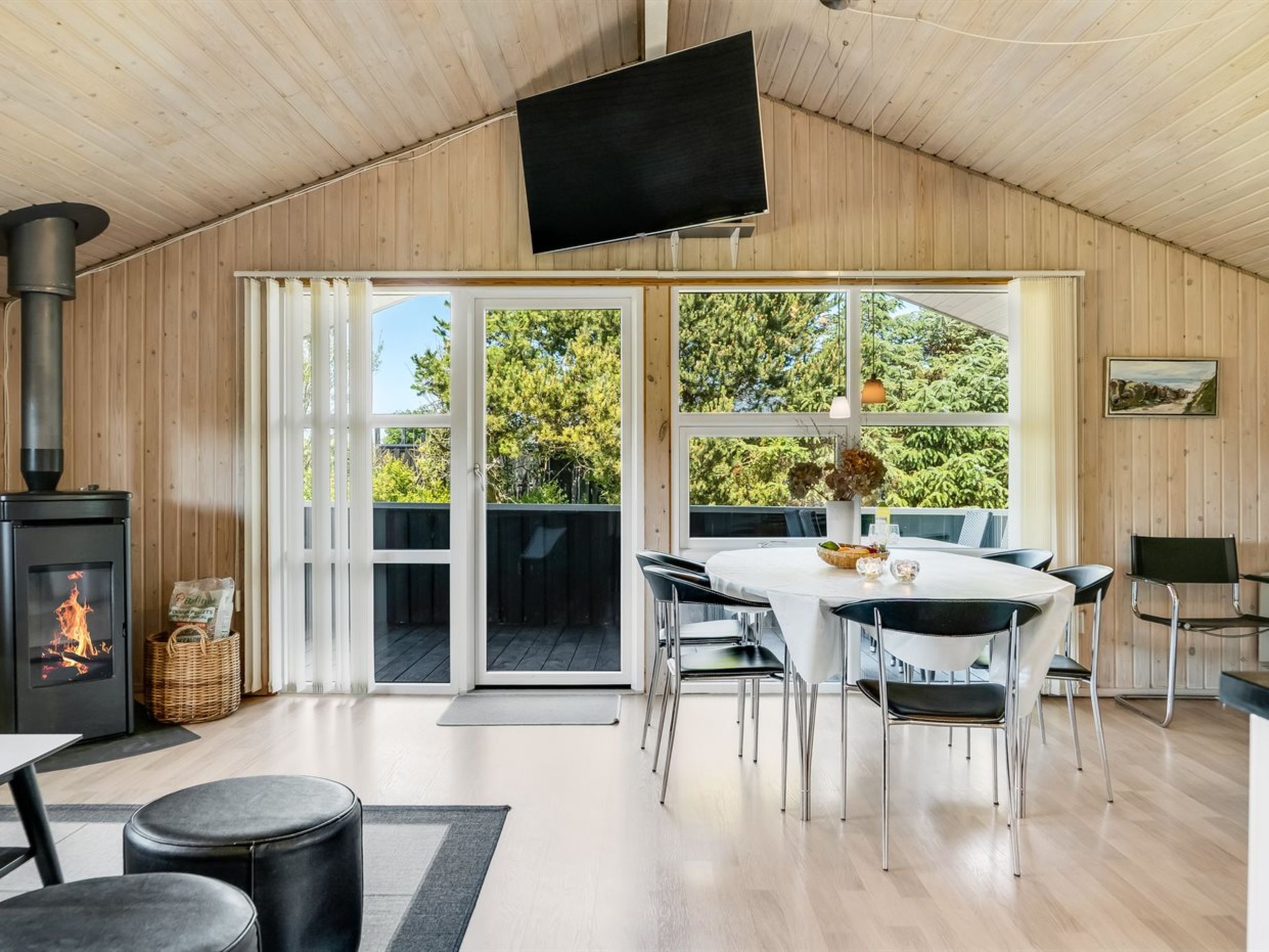 "Guja" - 1km from the sea - Drinnen