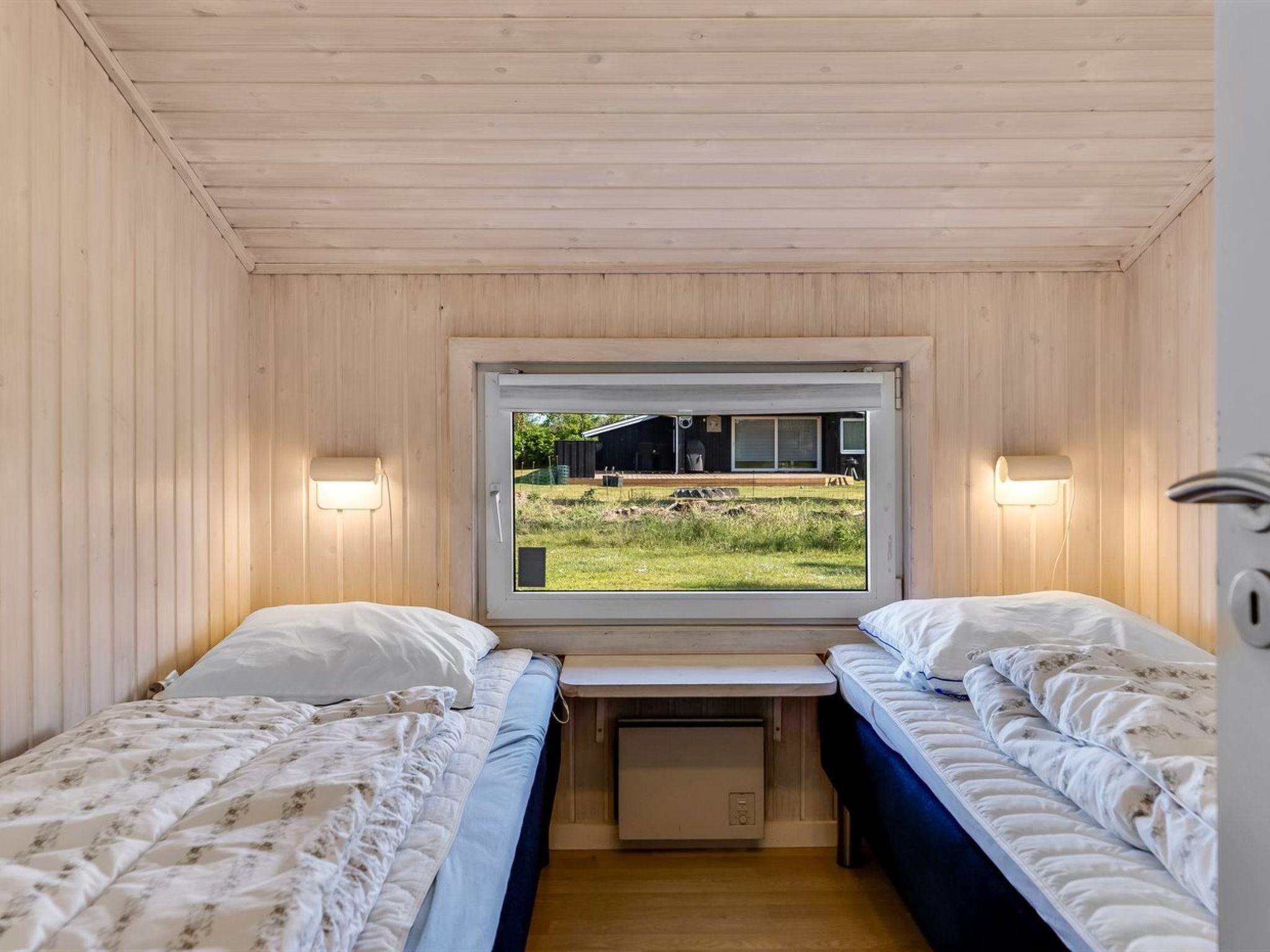 "Aponi" - 400m from the sea-Drinnen