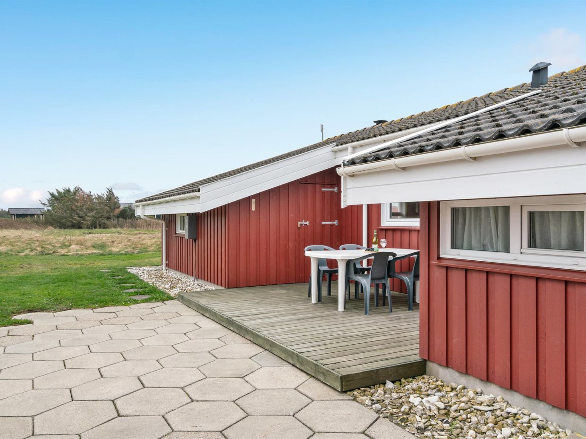 "Emi" - 250m from the sea-Buiten