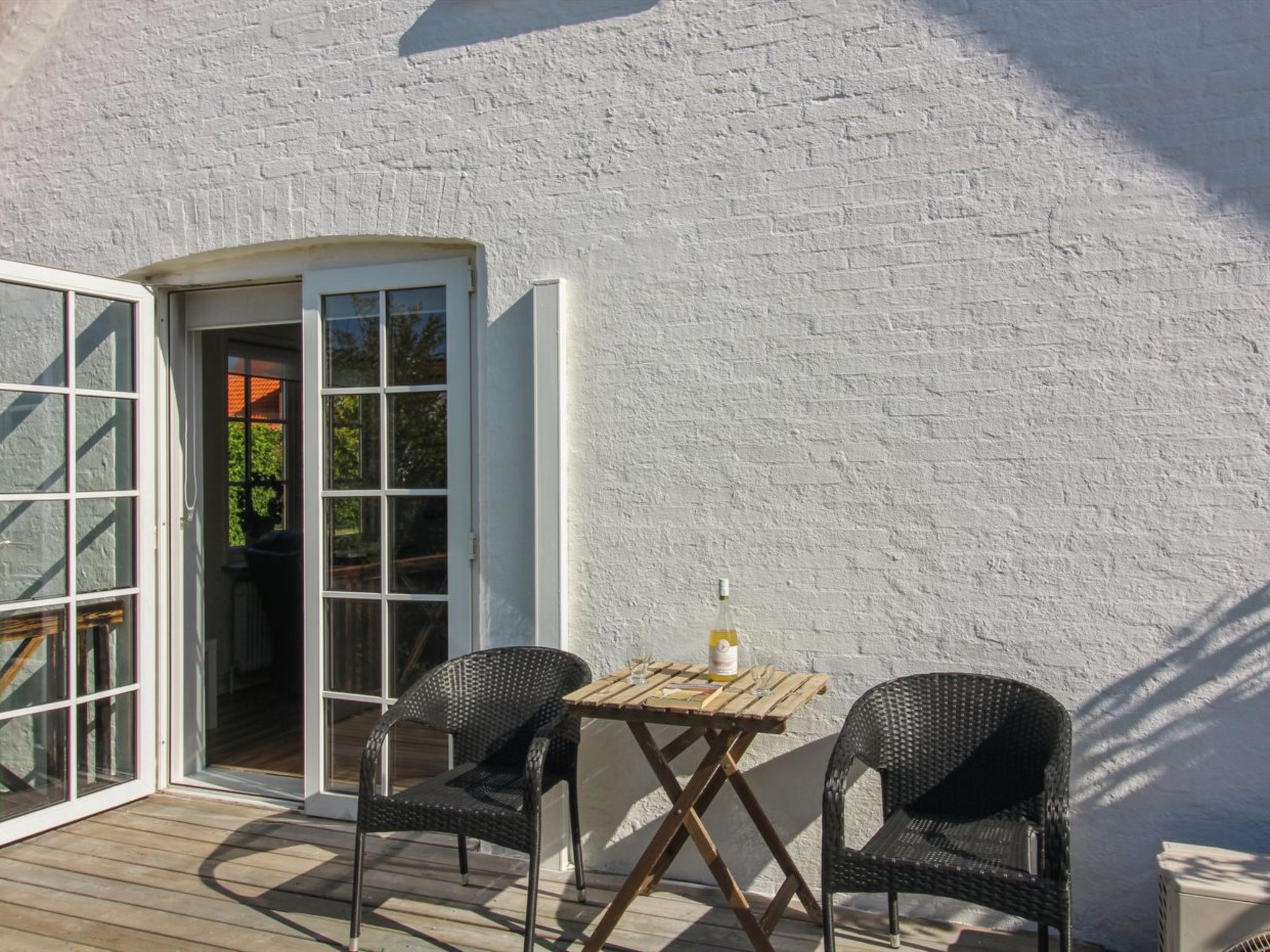 "Fraþulf" - 6km from the sea