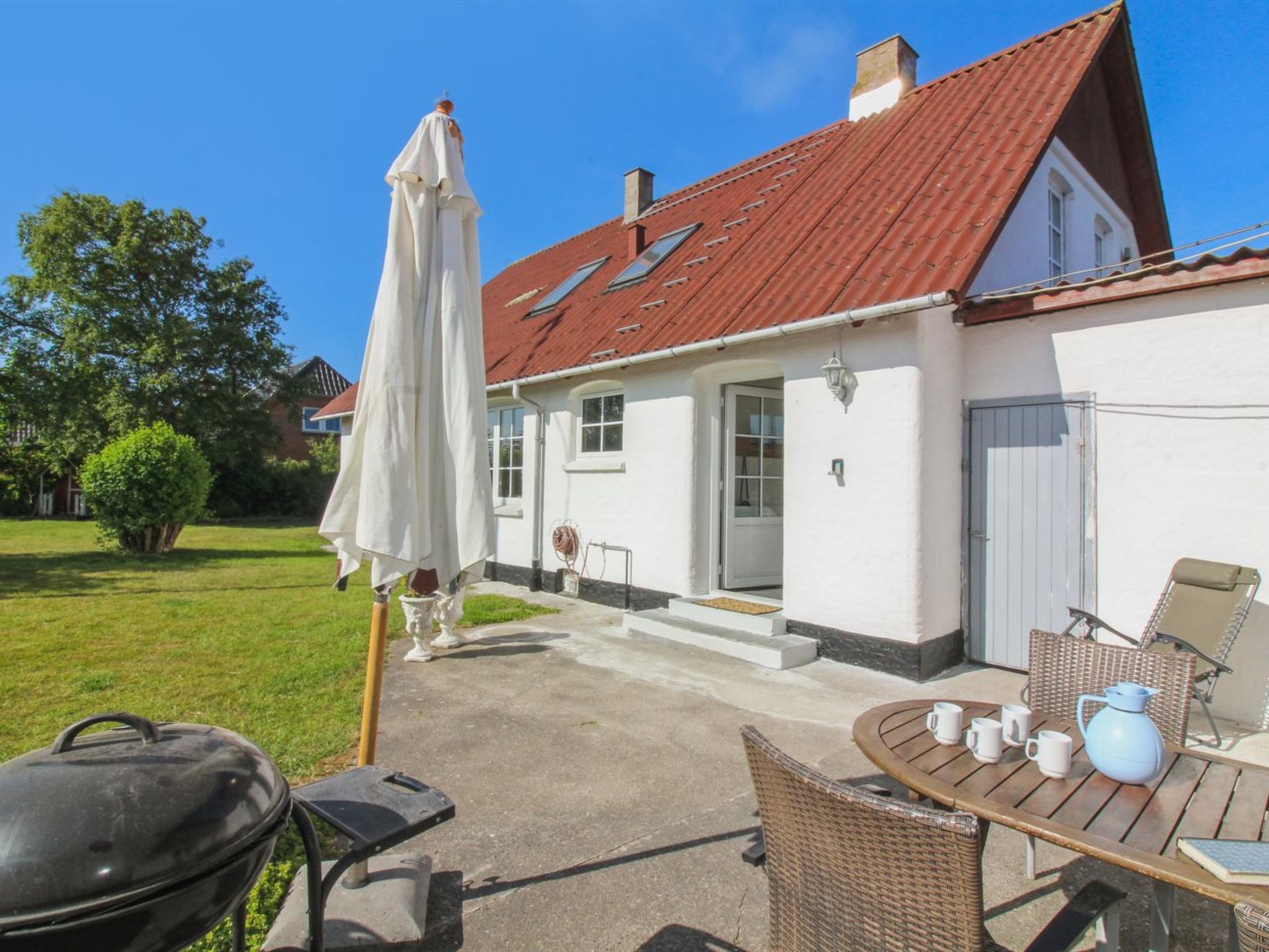 "Fraþulf" - 6km from the sea