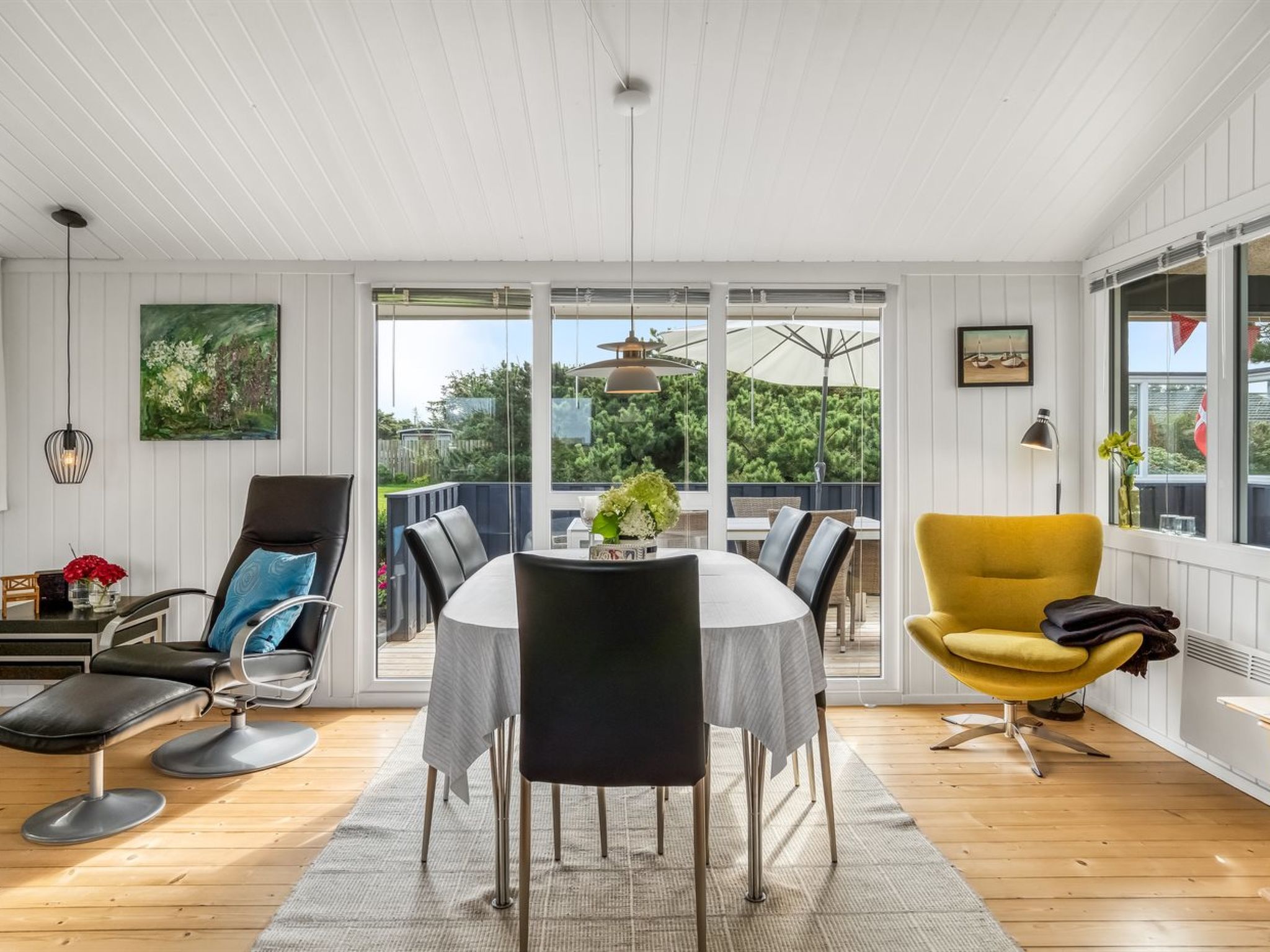 "Hælf" - 400m from the sea
