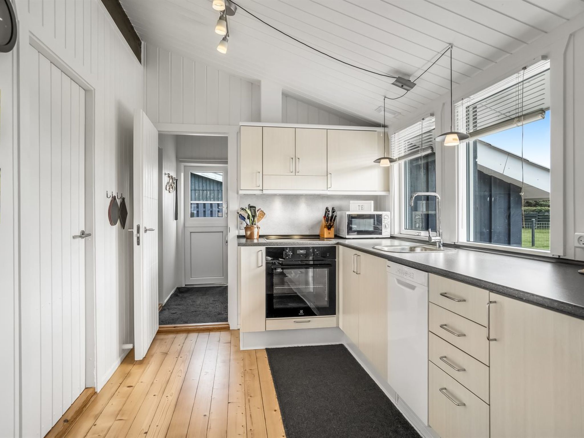 "Hælf" - 400m from the sea - Inside