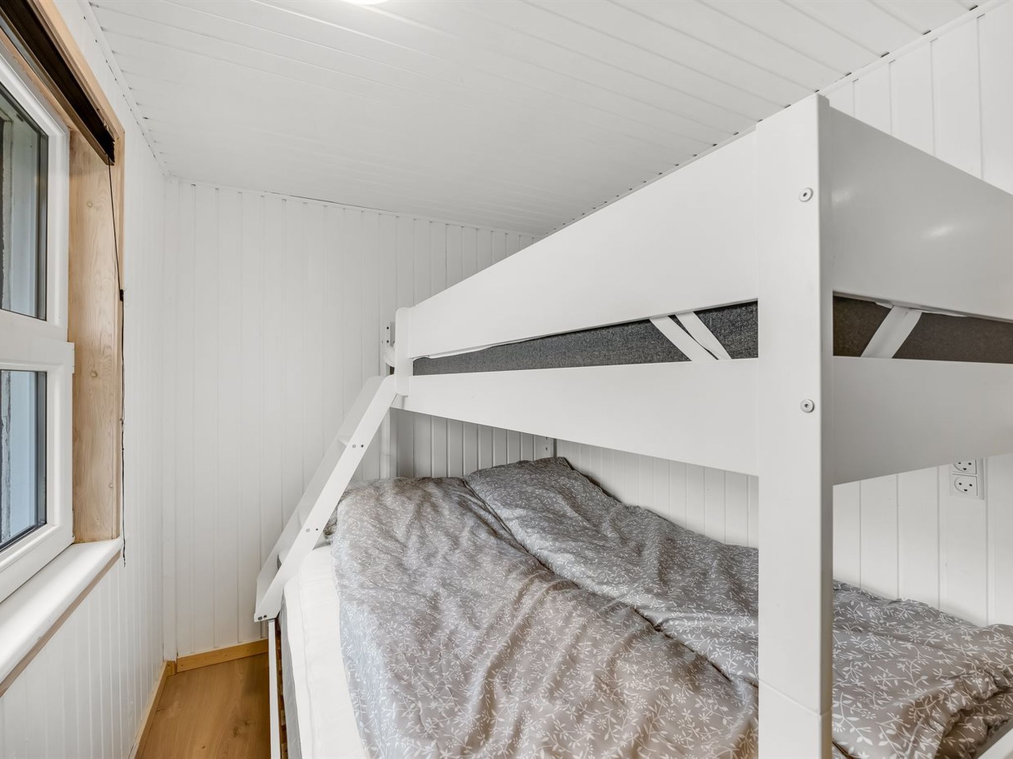 "Vilhelmiina" - 350m from the sea - Drinnen