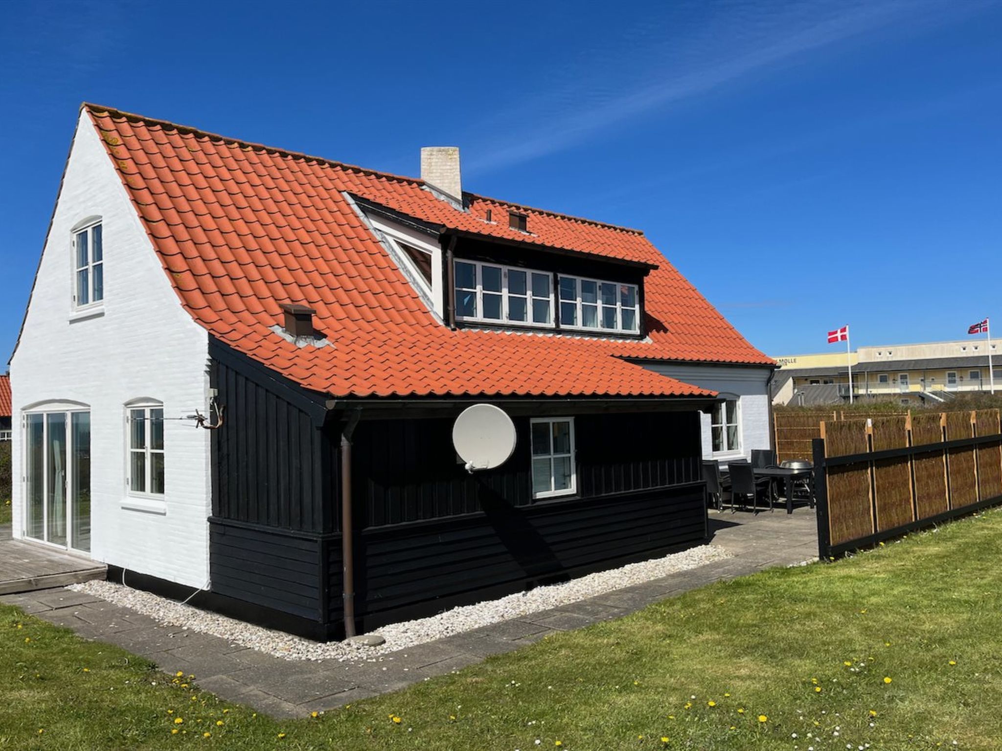 "Nantje" - 125m from the sea-Buiten