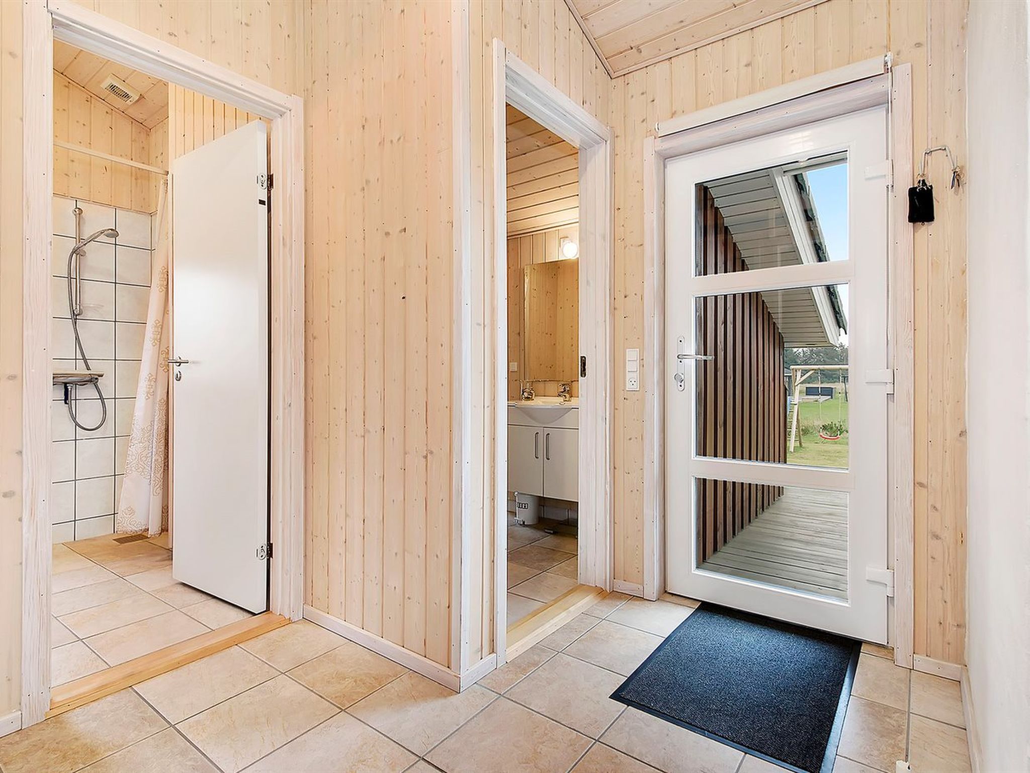 "Nynke" - 600m from the sea - Inside