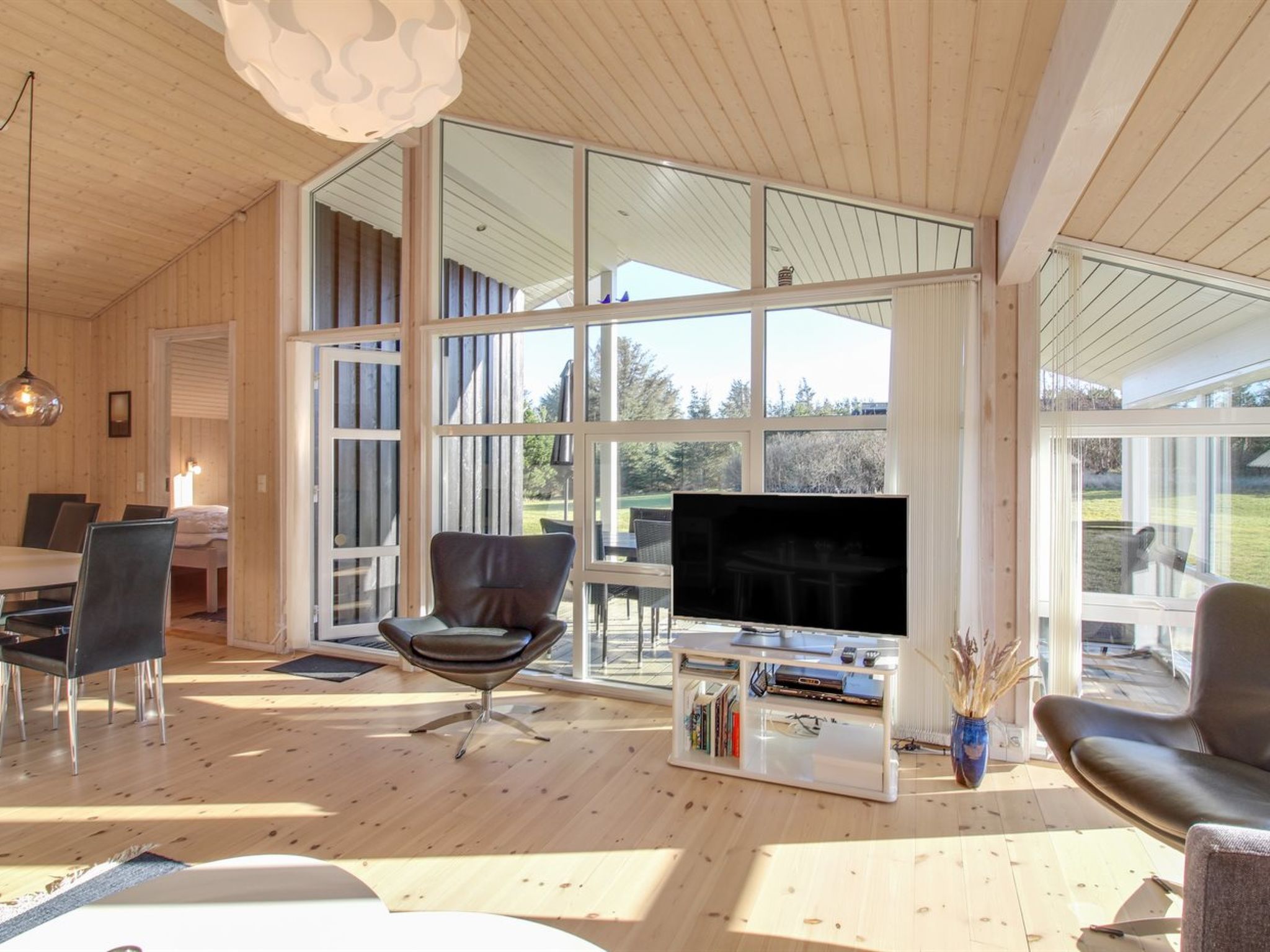 "Nynke" - 600m from the sea - Inside