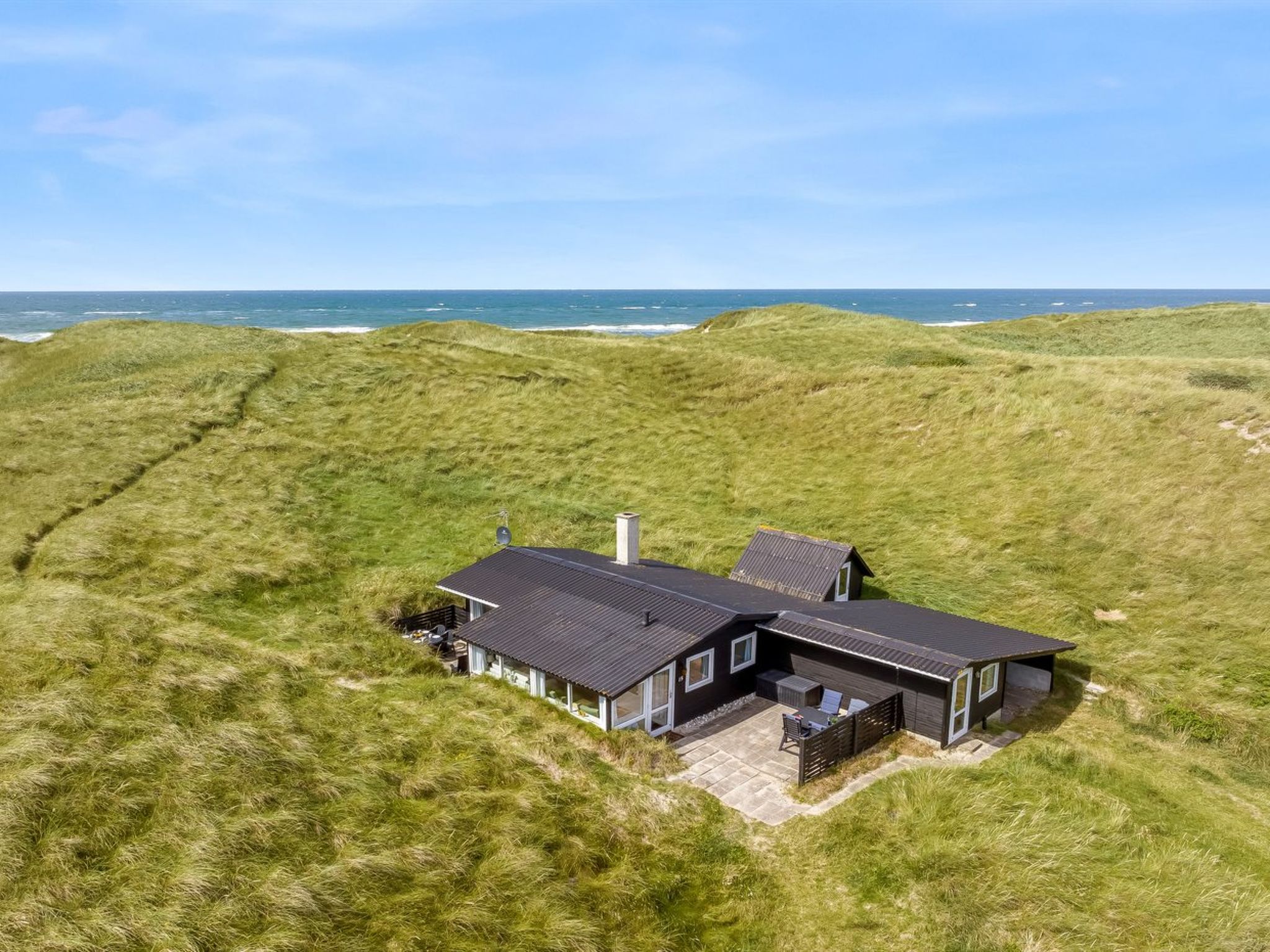 "Fromer" - 50m from the sea