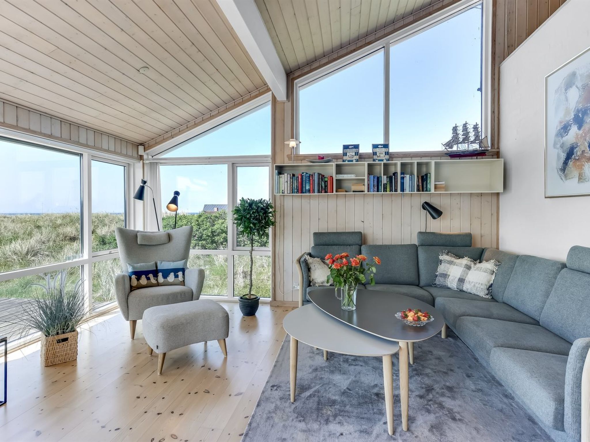 "Lauri" - 350m from the sea