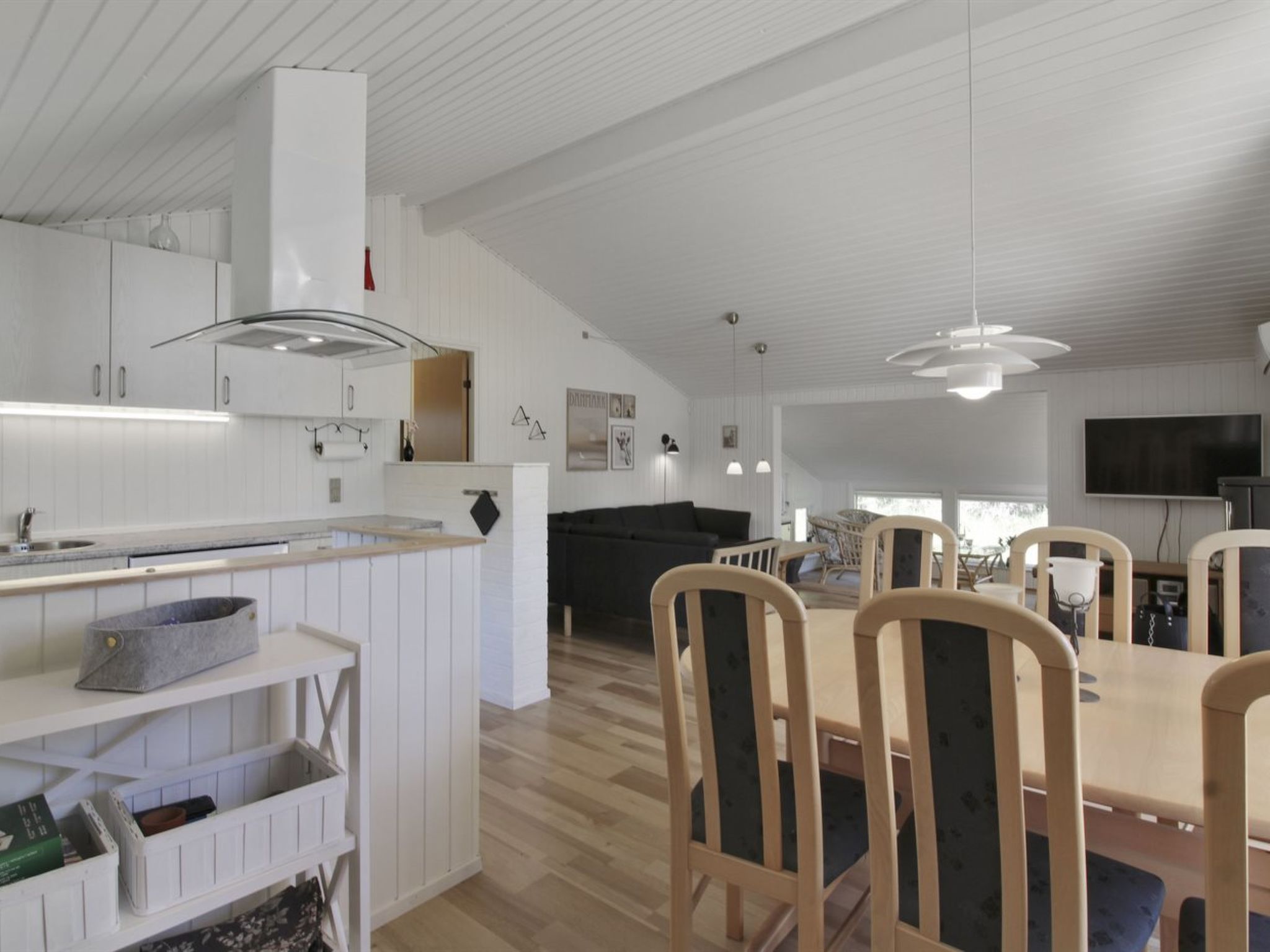 "Eden" - 800m from the sea