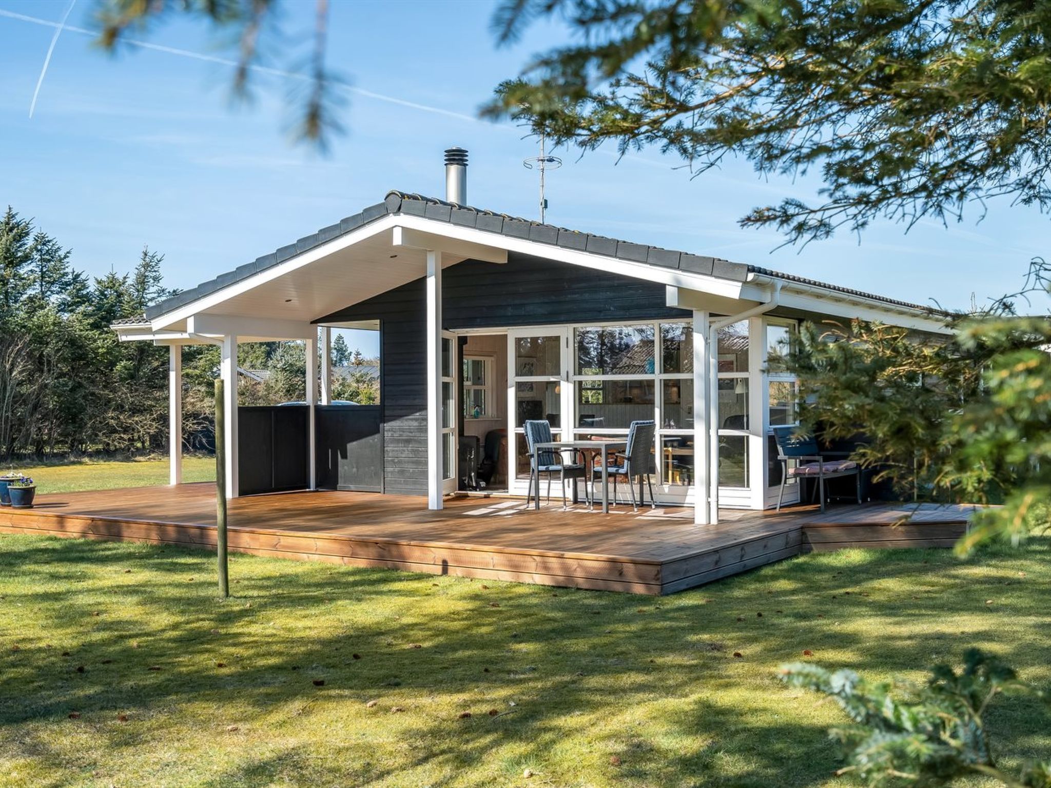 "Troels" - 750m from the sea - Outside