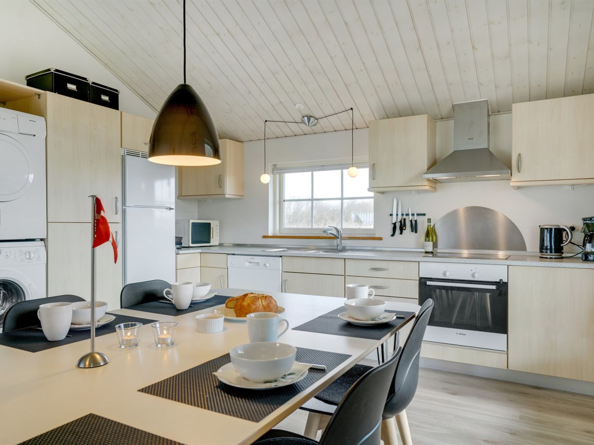 "Mieka" - 400m from the sea-Binnen