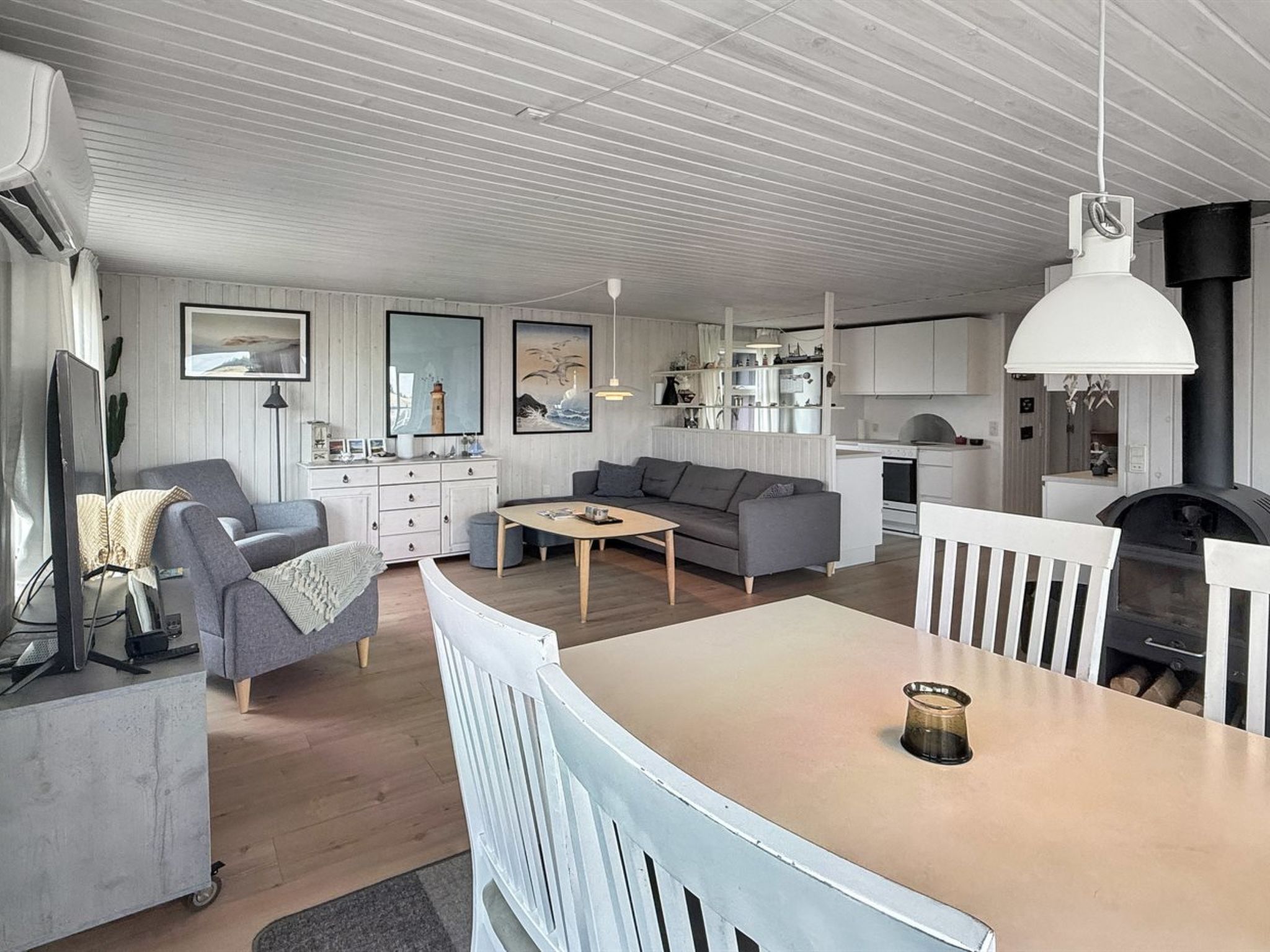 "Steffenie" - 400m from the sea - Binnen