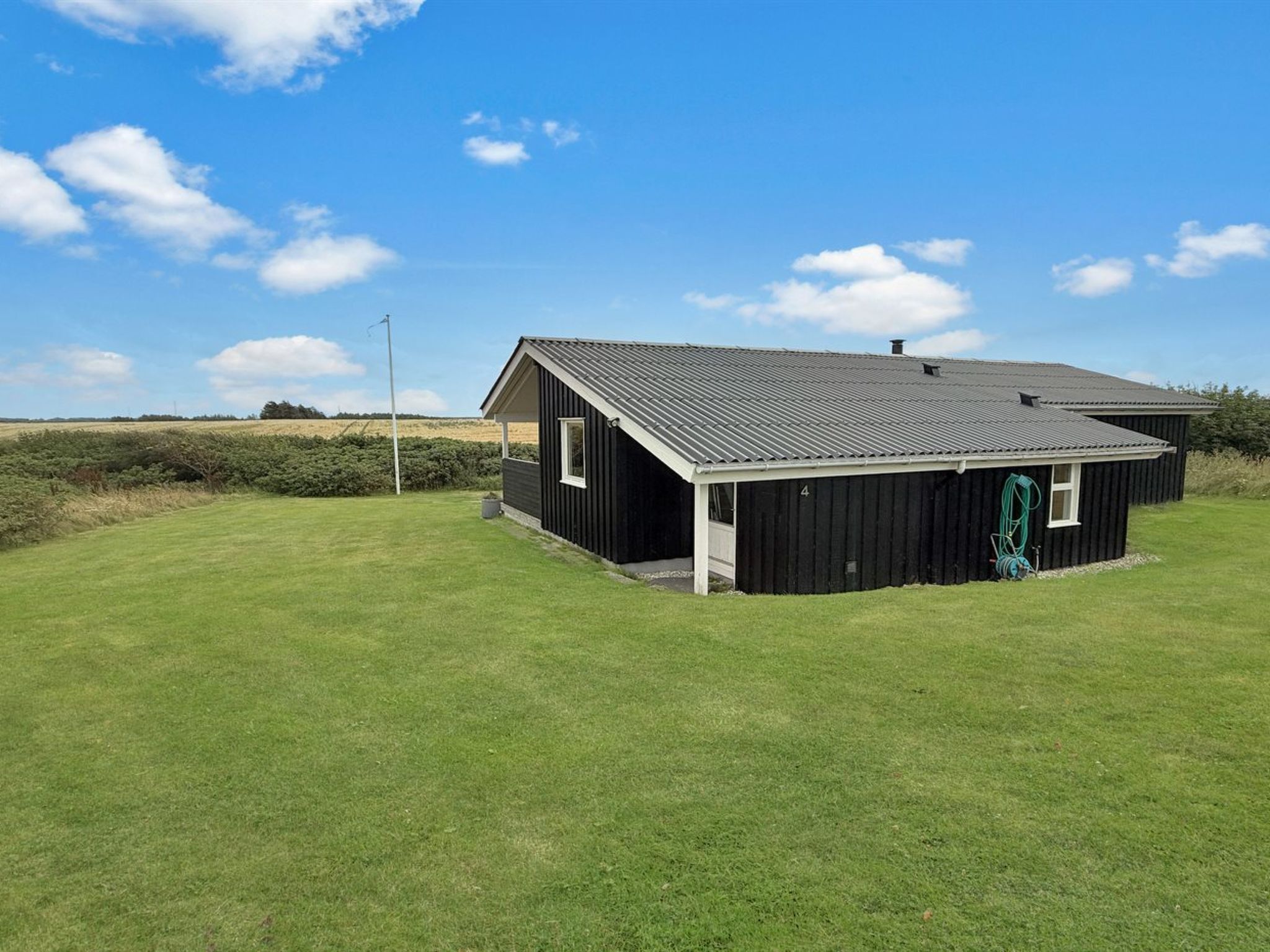 "Steffenie" - 400m from the sea - Buiten