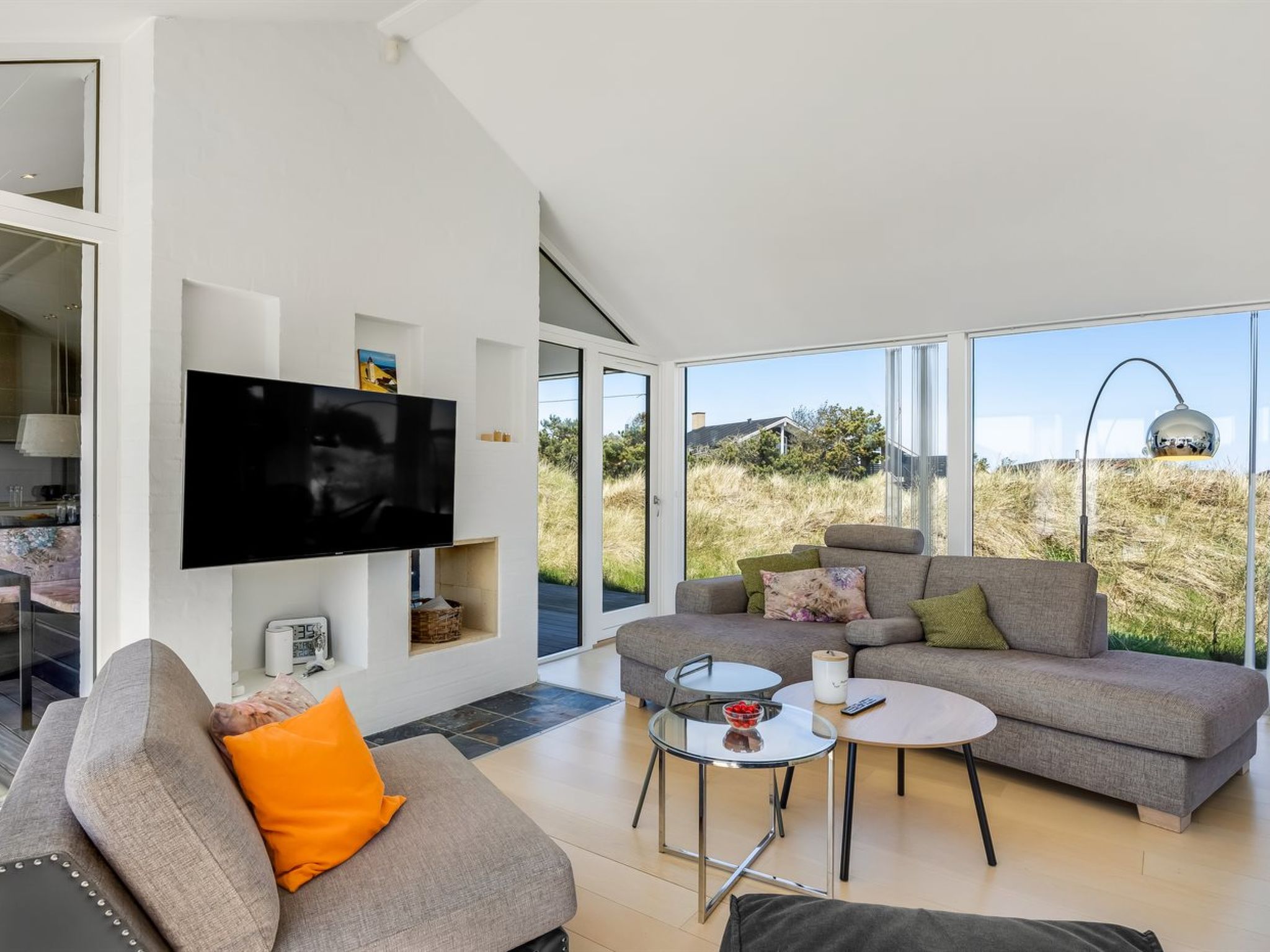 "Darla" - 375m from the sea - Inside