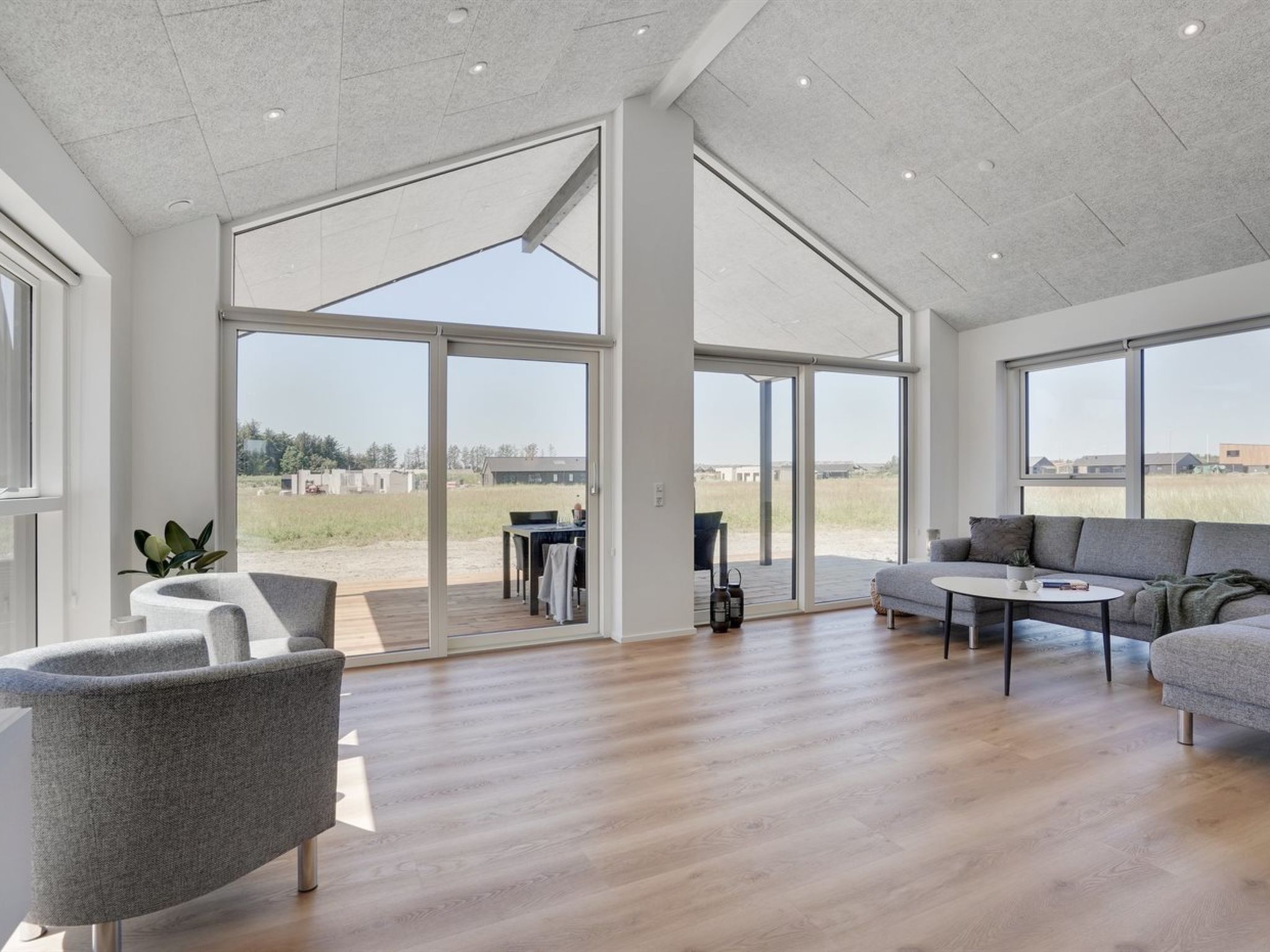 "Ambra" - 950m from the sea - Binnen