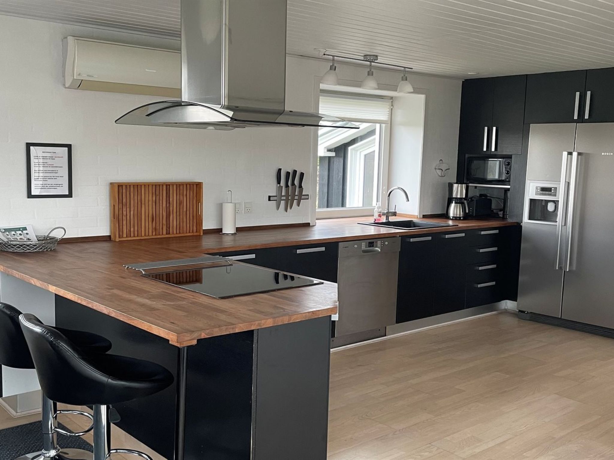 "Minza" - 250m from the sea - Drinnen