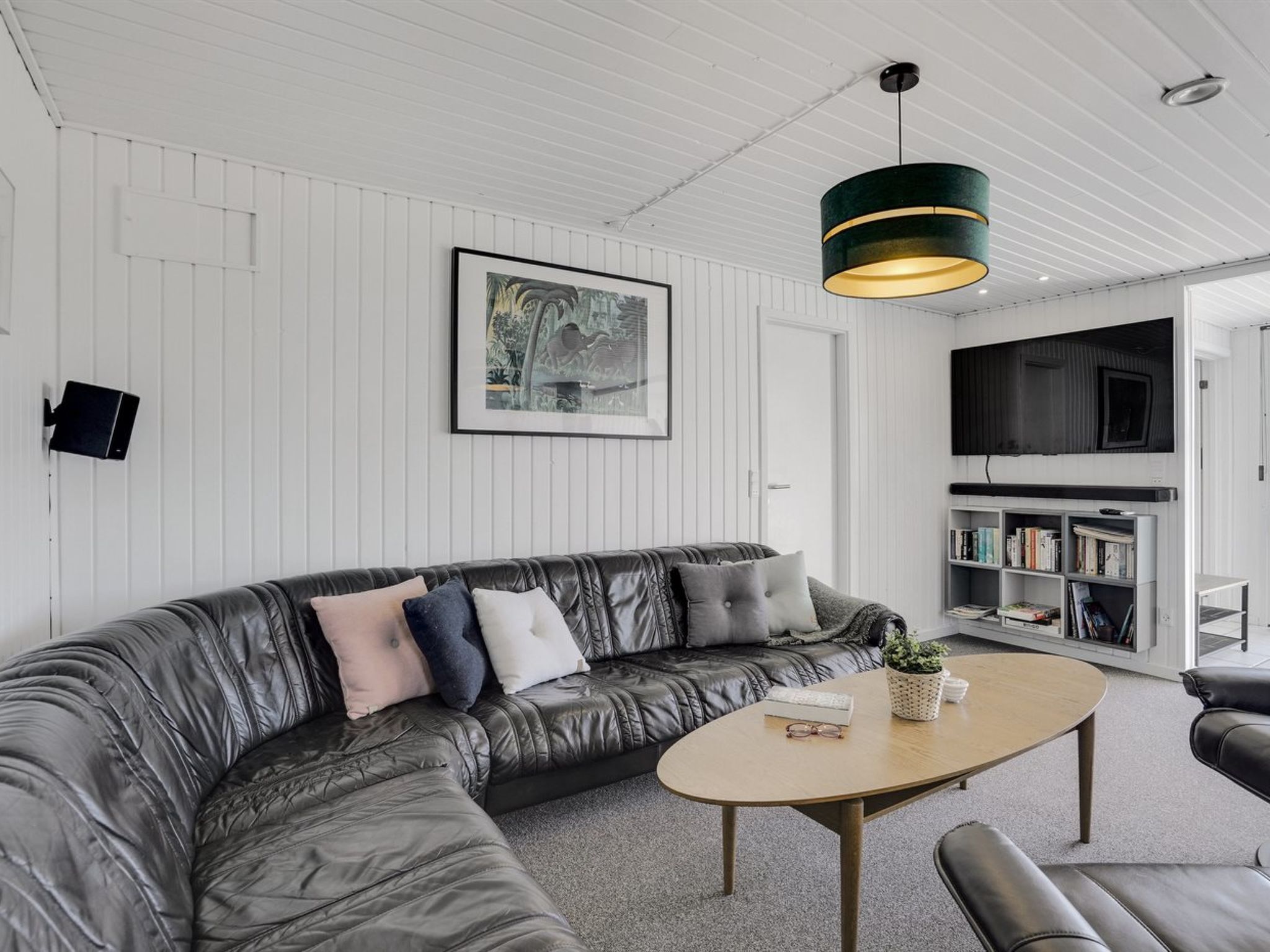 "Biarni" - 300m from the sea