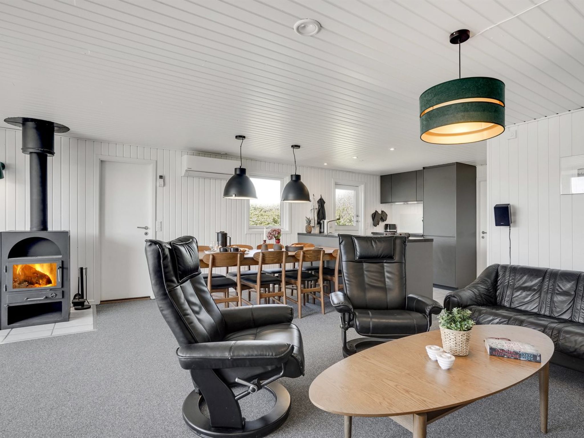 "Biarni" - 300m from the sea - Inside