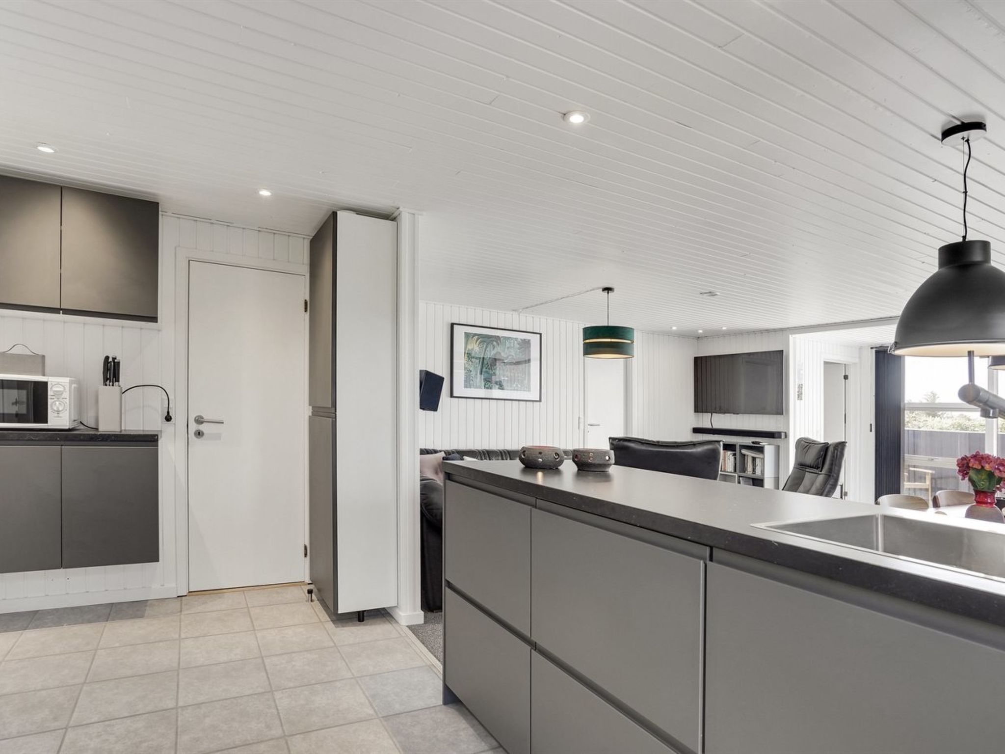 "Biarni" - 300m from the sea - Inside